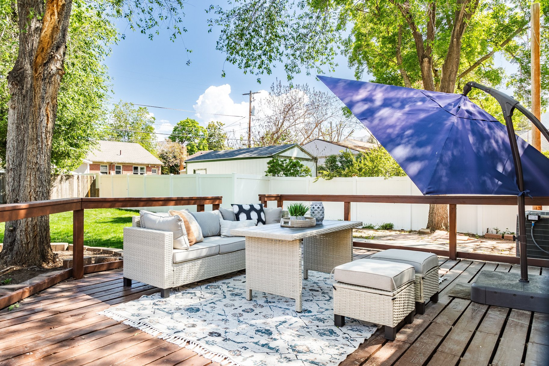  Original Charm, Updated Kitchen, Your Own Private Backyard - 物件實景
