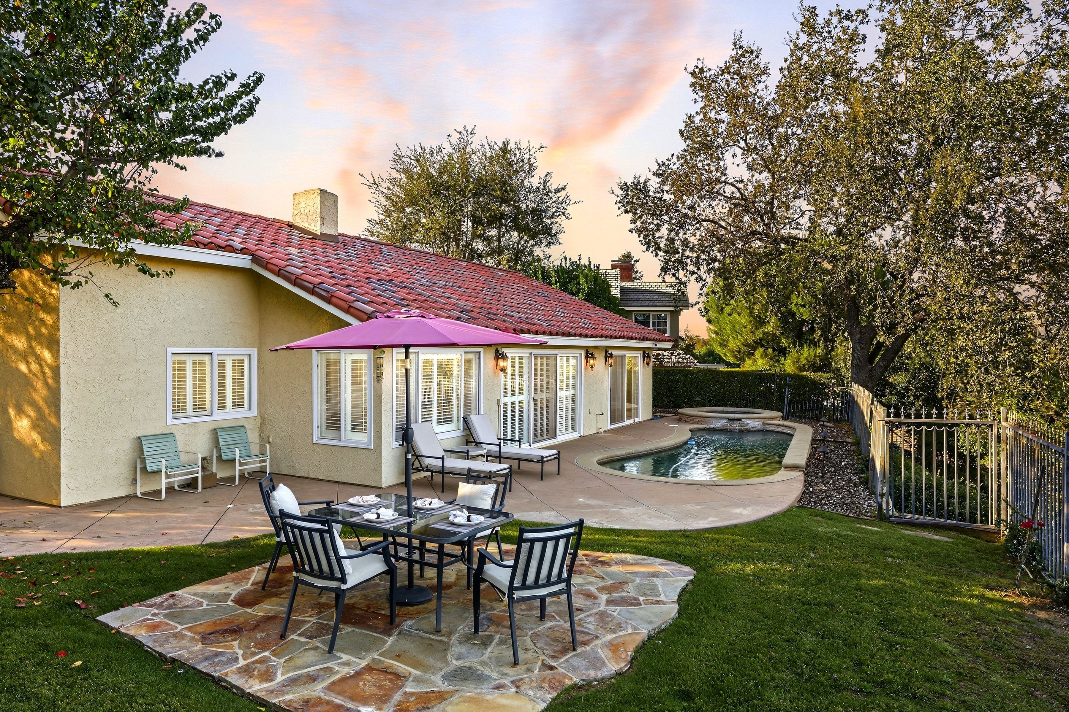  908 Blue Spring Drive, Westlake Village - 物件實景