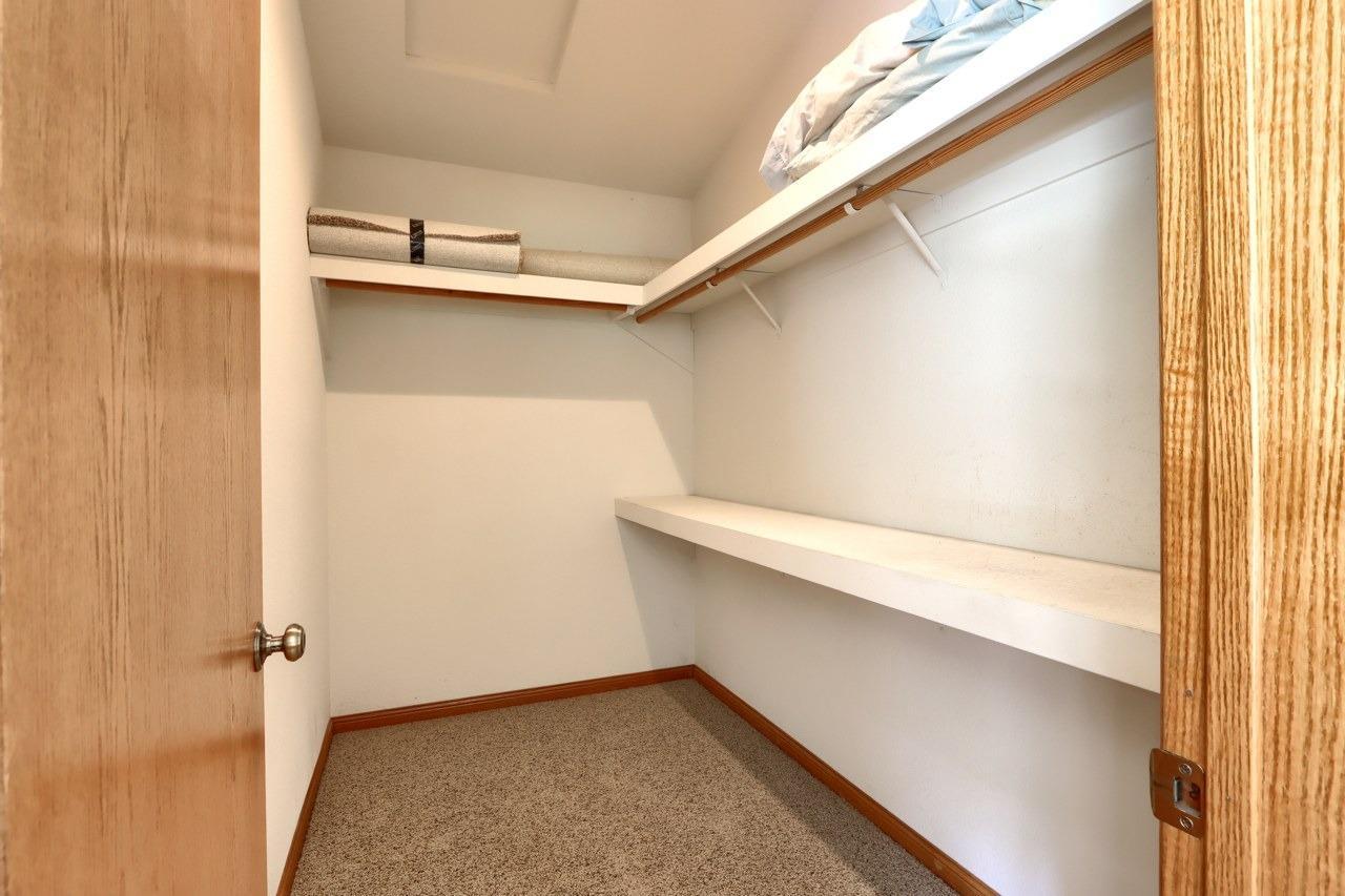 Mariposa, California, 95338, United States, 3 Bedrooms Bedrooms, ,3 BathroomsBathrooms,Residential,For Sale,1988847