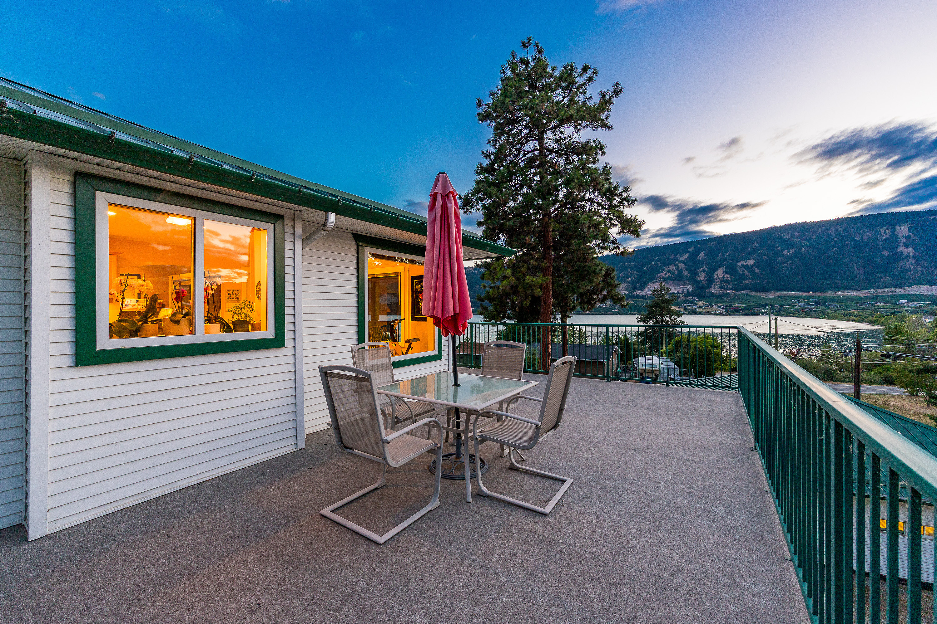  Charming Lakeview Rancher - 物件實景