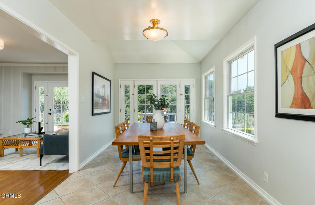 La Canada Flintridge, California, 91011, United States, 3 Bedrooms Bedrooms, ,1 BathroomBathrooms,Residential,For Sale,1901874