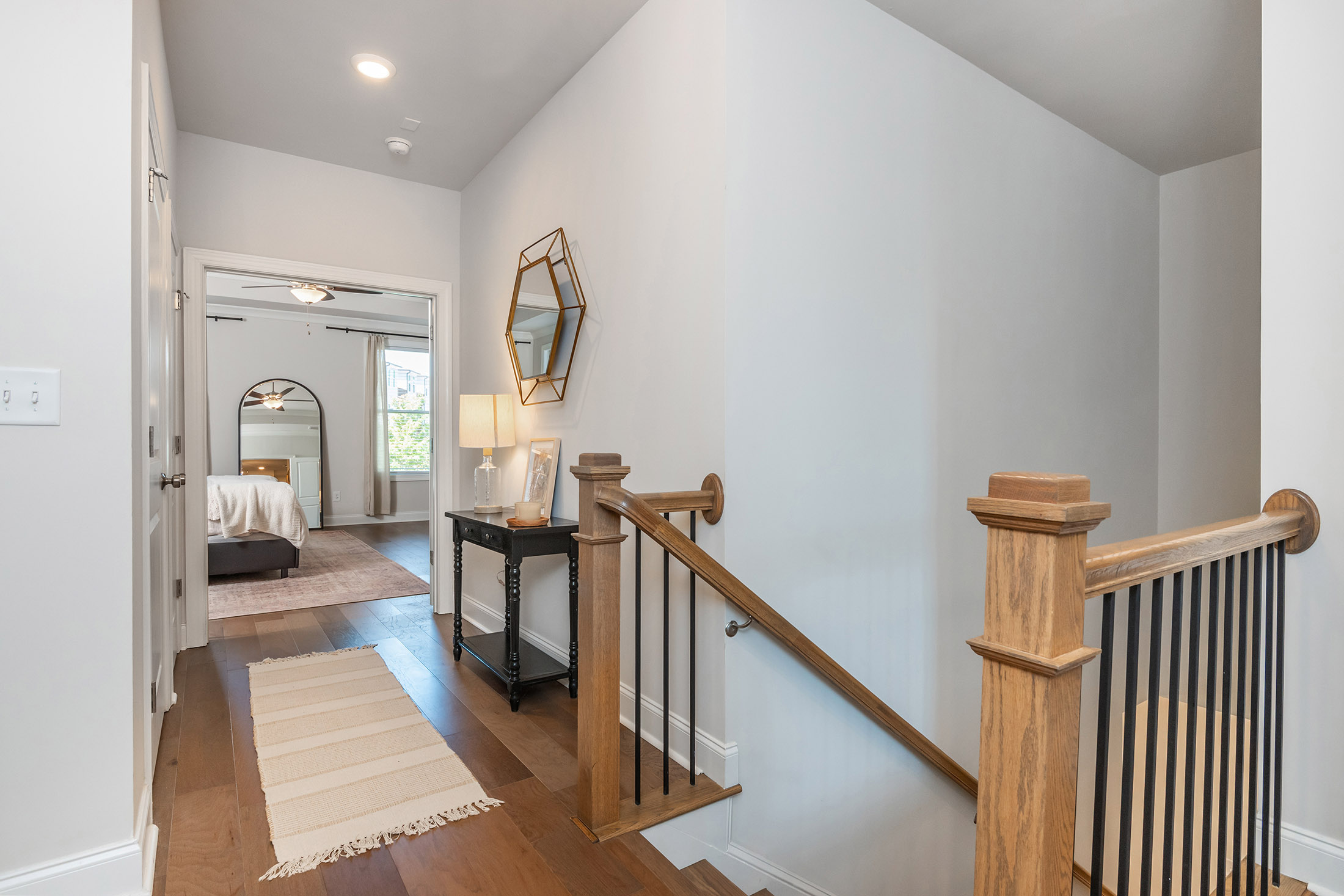 Welcome to Exceptional Townhome Living in Waterside Community - 物件實景