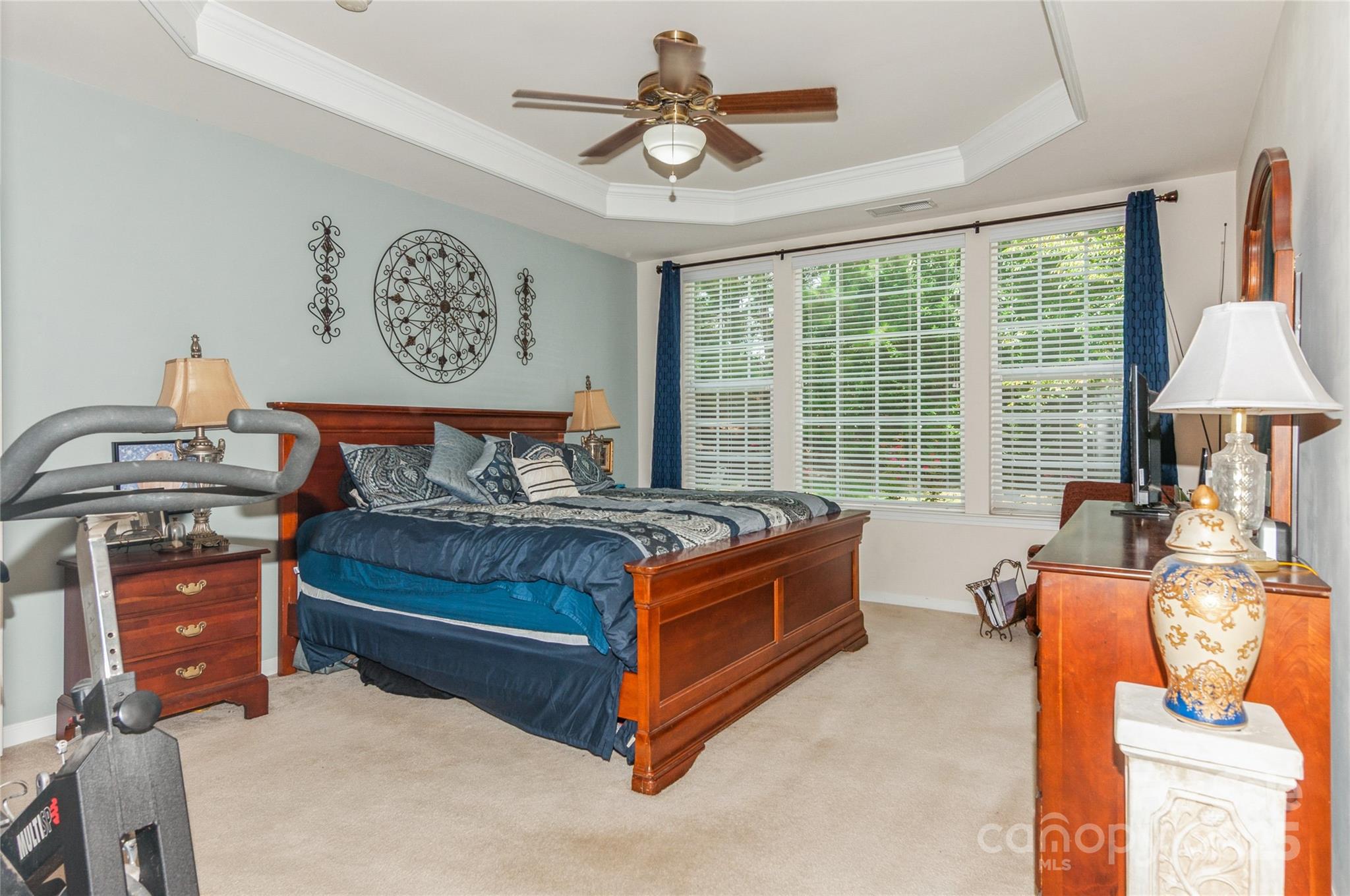 Cornelius, North Carolina, 28031, United States, 4 Bedrooms Bedrooms, ,3 BathroomsBathrooms,Residential,For Sale,1896609