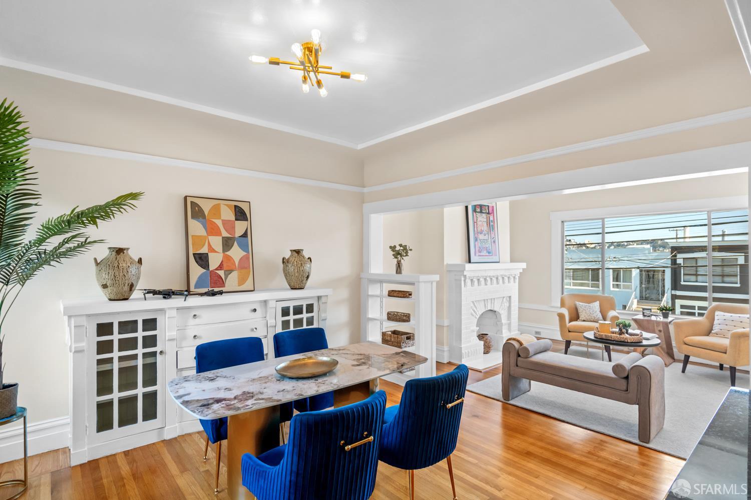 San Francisco, California, 94112, United States, 2 Bedrooms Bedrooms, ,3 BathroomsBathrooms,Residential,For Sale,1933594
