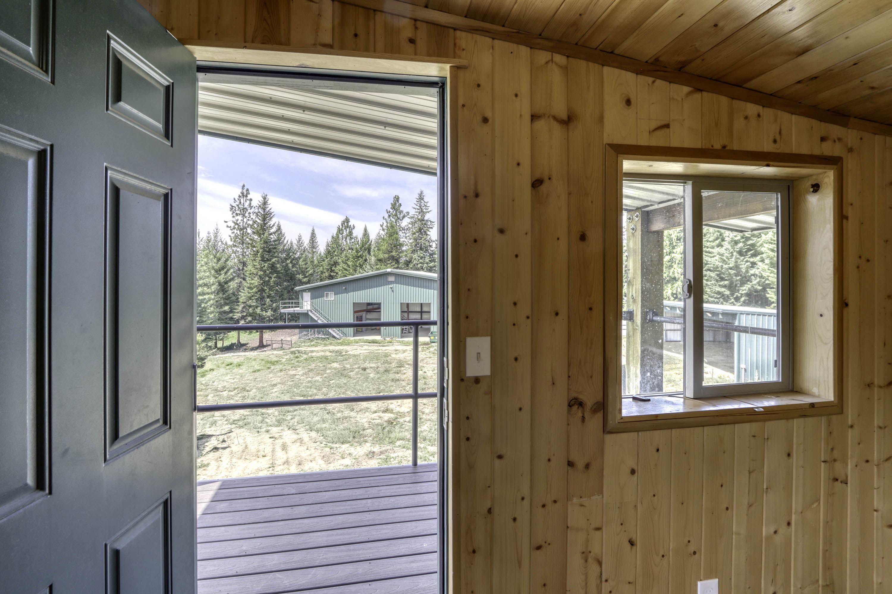 Priest River, Idaho, 83856, United States, 1 Bedroom Bedrooms, ,2 BathroomsBathrooms,Residential,For Sale,1905806