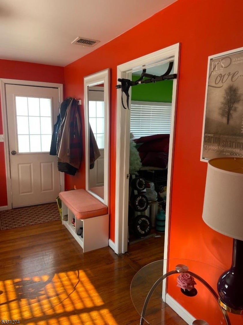 Lincoln Park Boro, New Jersey, 07035, United States, ,2 BathroomsBathrooms,Residential,For Sale,1944988