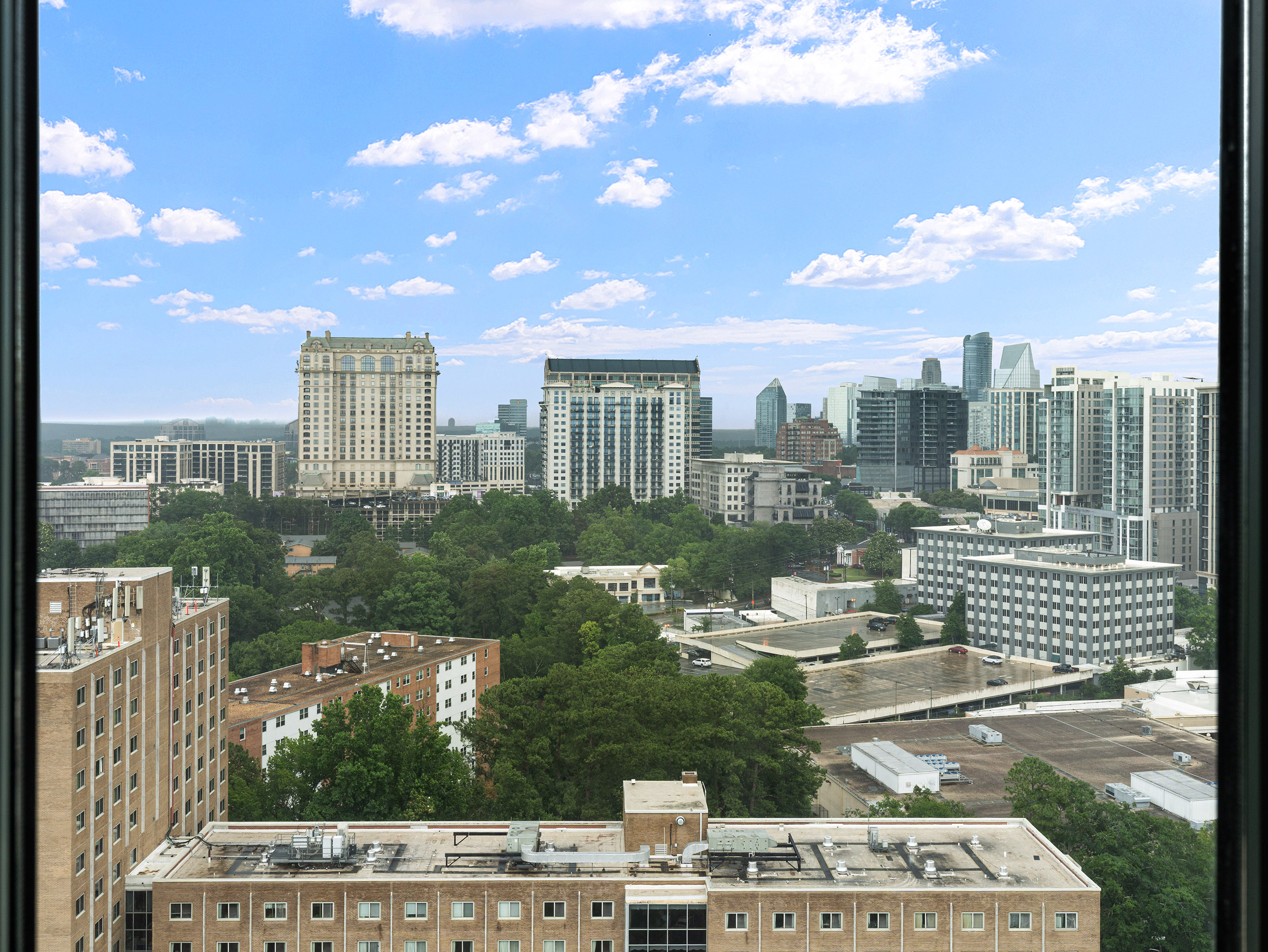  Elevated Living at Beautifully Renovated Buckhead Residence - 物件實景