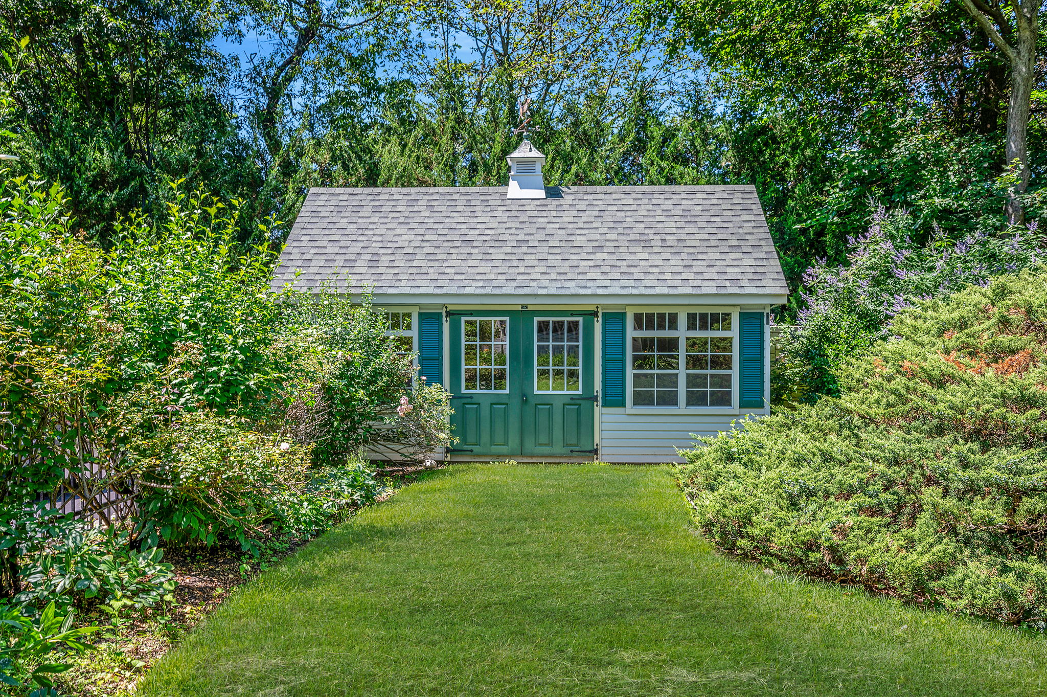 Mount Sinai, New York, 11766, United States, 4 Bedrooms Bedrooms, ,3 BathroomsBathrooms,Residential,For Sale,1924395