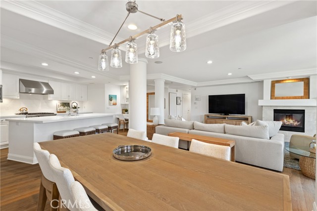 San Clemente, California, 92672, United States, 2 Bedrooms Bedrooms, ,3 BathroomsBathrooms,Residential,For Sale,1895142