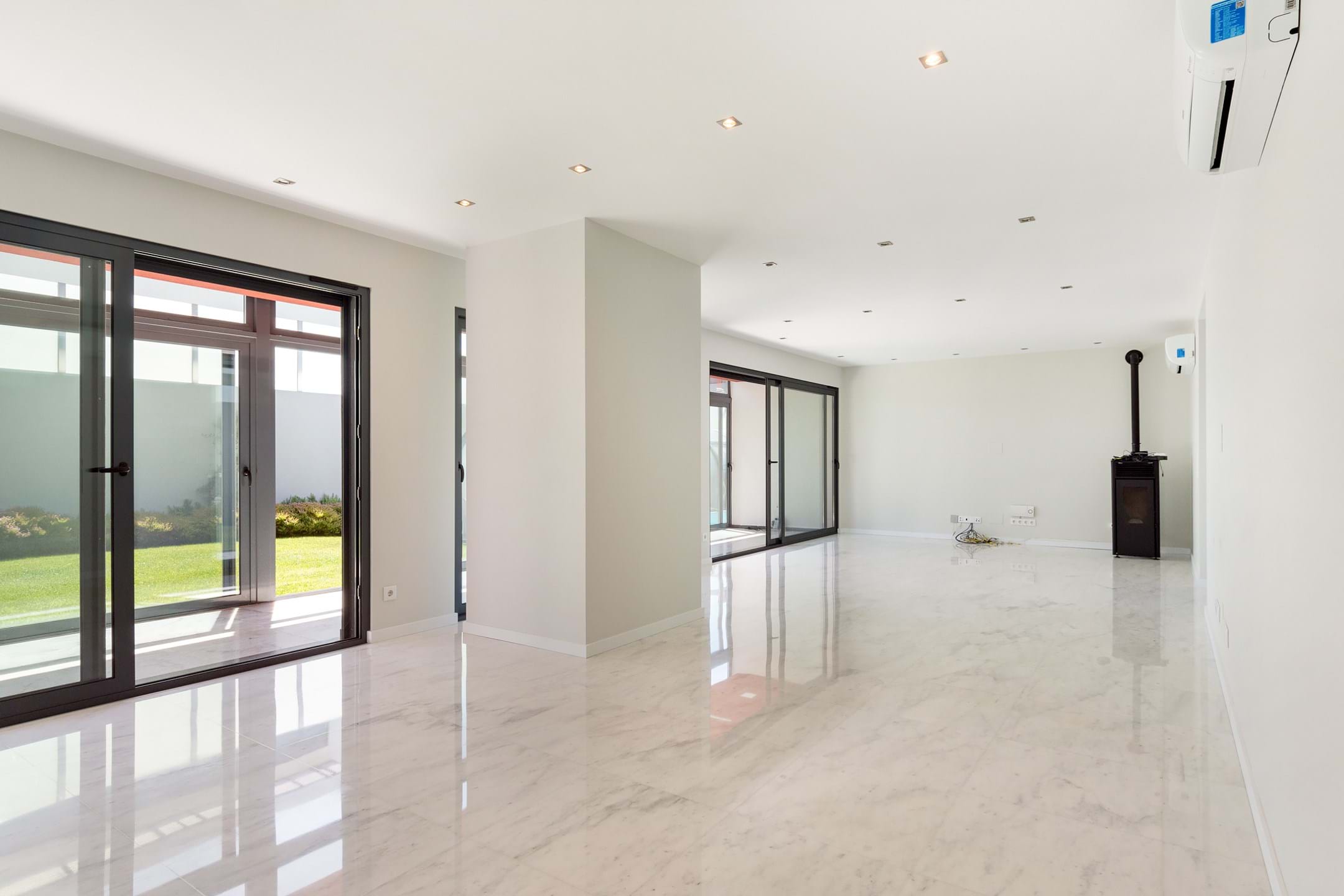 Sintra, Lisbon, 2635-459, PT, 3 Bedrooms Bedrooms, ,4 BathroomsBathrooms,Residential,For Sale,1699450