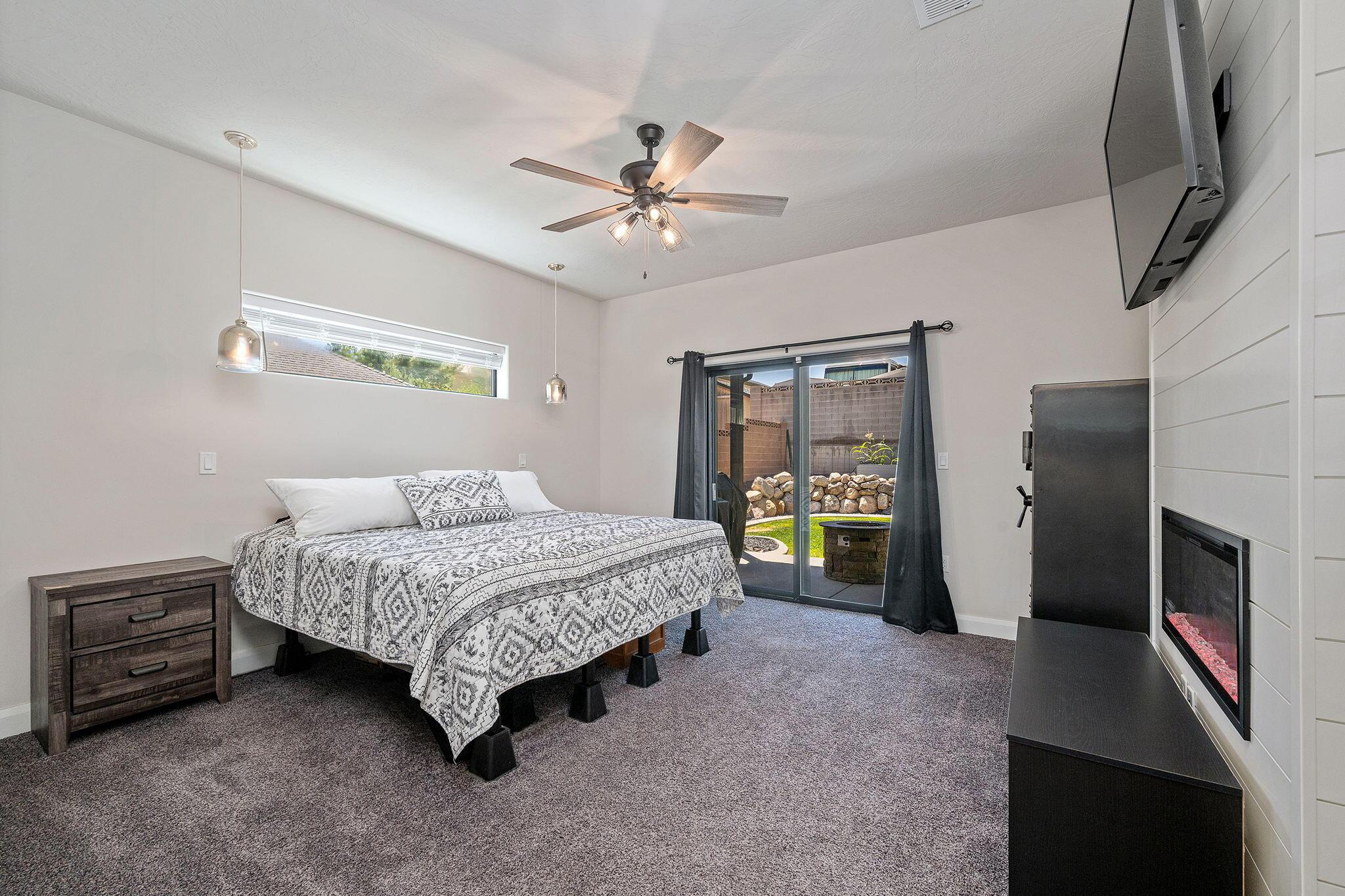 Cedar City, Utah, 84720, United States, 5 Bedrooms Bedrooms, ,4 BathroomsBathrooms,Residential,For Sale,1976034