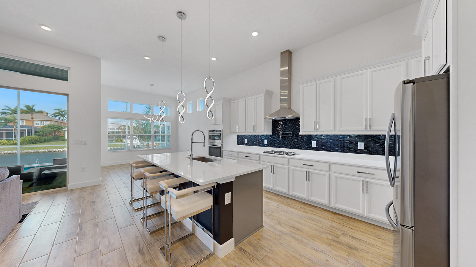 Apollo Beach, Florida, 33572, United States, 4 Bedrooms Bedrooms, ,4 BathroomsBathrooms,Residential,For Sale,1876740