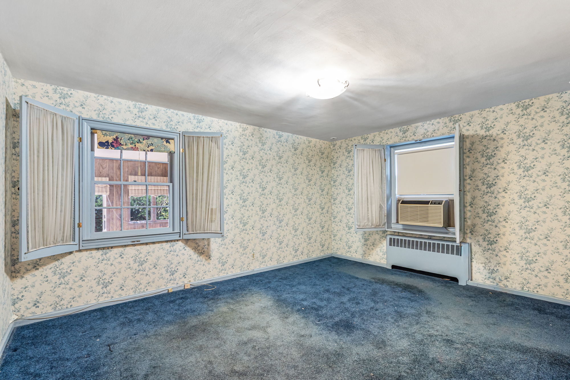  213-06 Richland Avenue, Oakland Gardens, NY, 11364 - 物件實景
