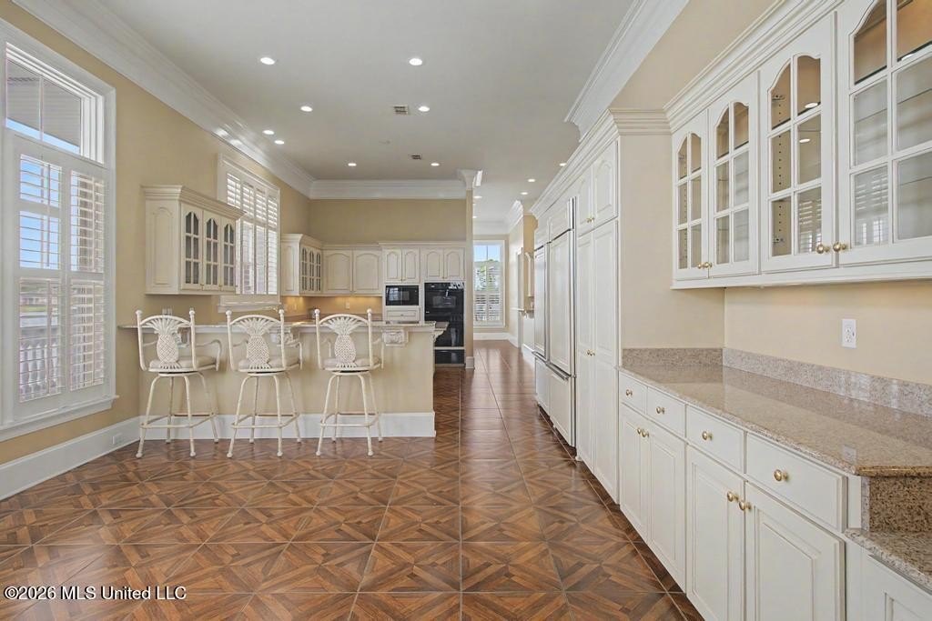 Gulfport, Mississippi, 39503, United States, 6 Bedrooms Bedrooms, ,7 BathroomsBathrooms,Residential,For Sale,2048640