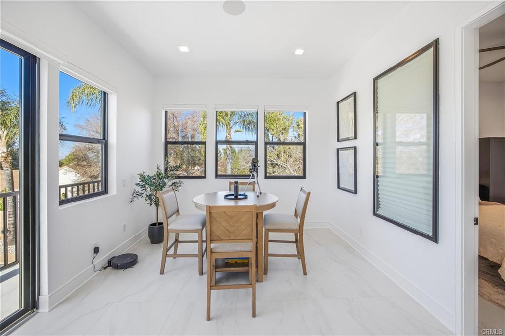 Redlands, California, 92373, United States, 5 Bedrooms Bedrooms, ,5 BathroomsBathrooms,Residential,For Sale,2012094