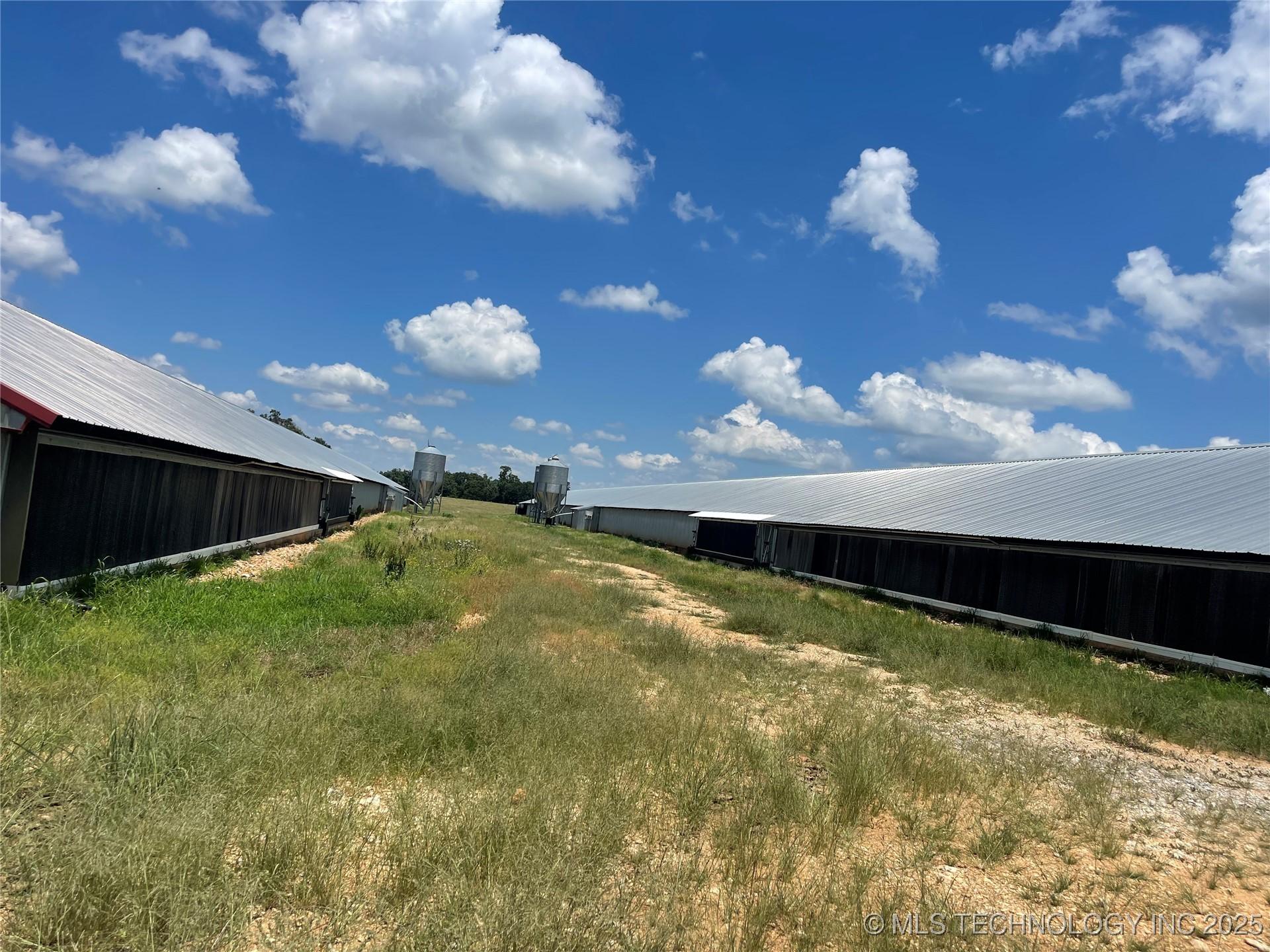 Colcord, Oklahoma, 74338, United States, 2 Bedrooms Bedrooms, ,2 BathroomsBathrooms,Residential,For Sale,1976857