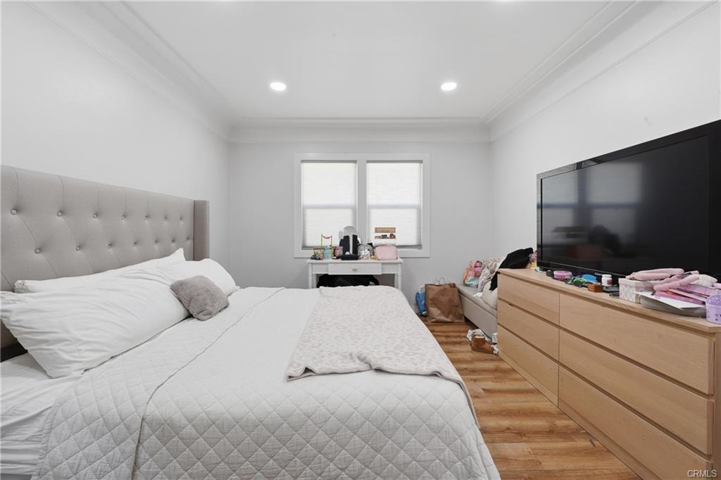 Huntington Park, California, 90255, United States, 3 Bedrooms Bedrooms, ,2 BathroomsBathrooms,Residential,For Sale,2006078