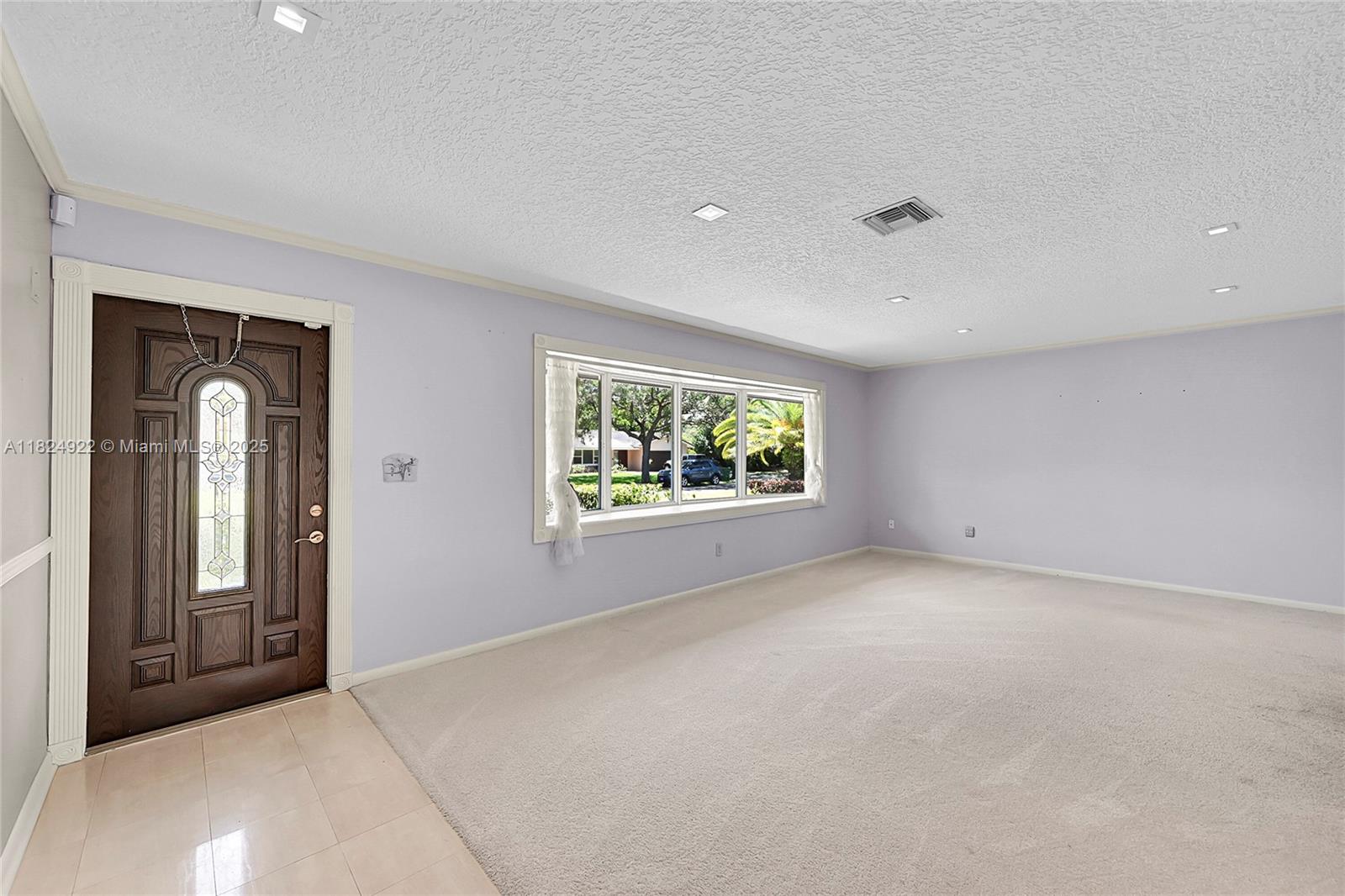 Coral Springs, Florida, 33065, United States, 4 Bedrooms Bedrooms, ,2 BathroomsBathrooms,Residential,For Sale,1866379