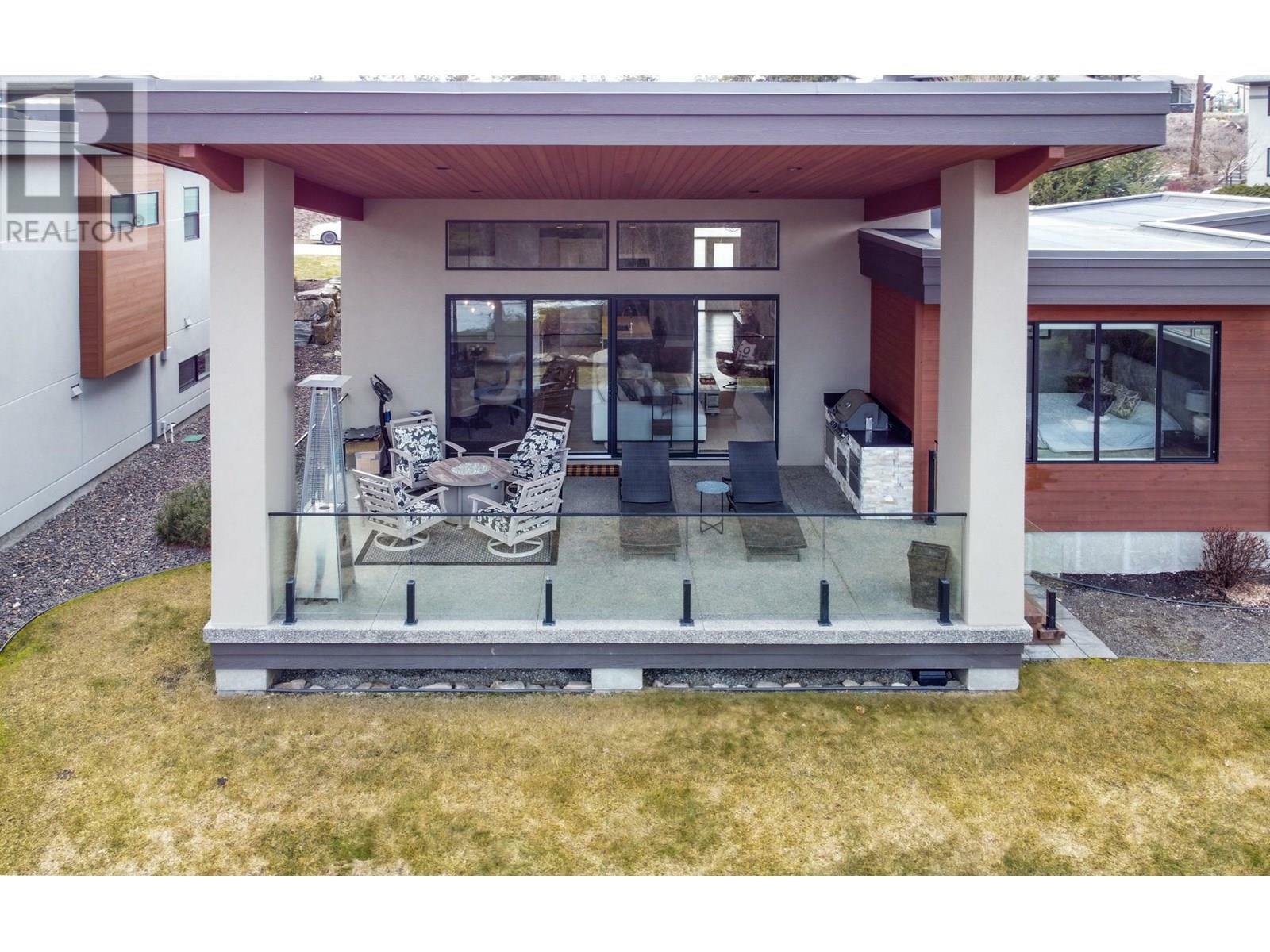 VERNON, British Columbia, V1H 2L7, CA, 3 Bedrooms Bedrooms, ,2 BathroomsBathrooms,Residential,For Sale,1838492