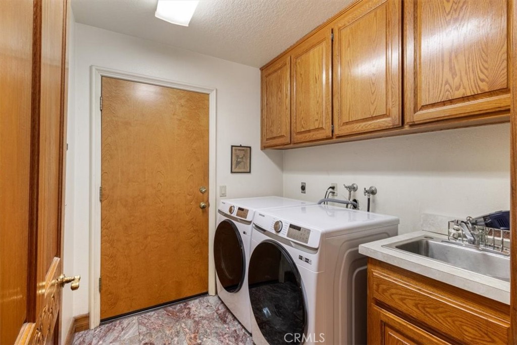 Huntington Beach, California, 92649, United States, 5 Bedrooms Bedrooms, ,5 BathroomsBathrooms,Residential,For Sale,1926565