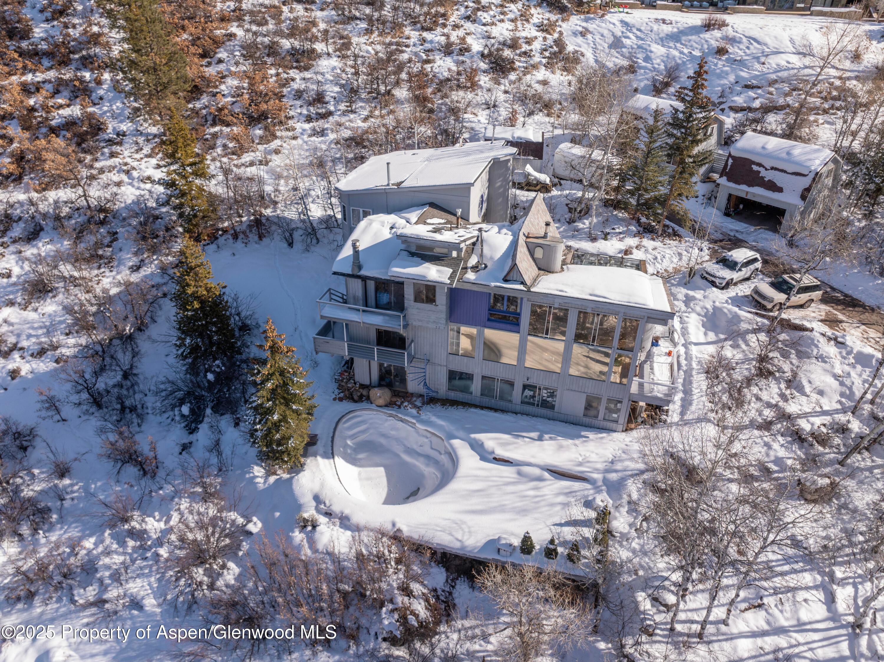 Aspen, Colorado, 81611, United States, 3 Bedrooms Bedrooms, ,4 BathroomsBathrooms,Residential,For Sale,1695622