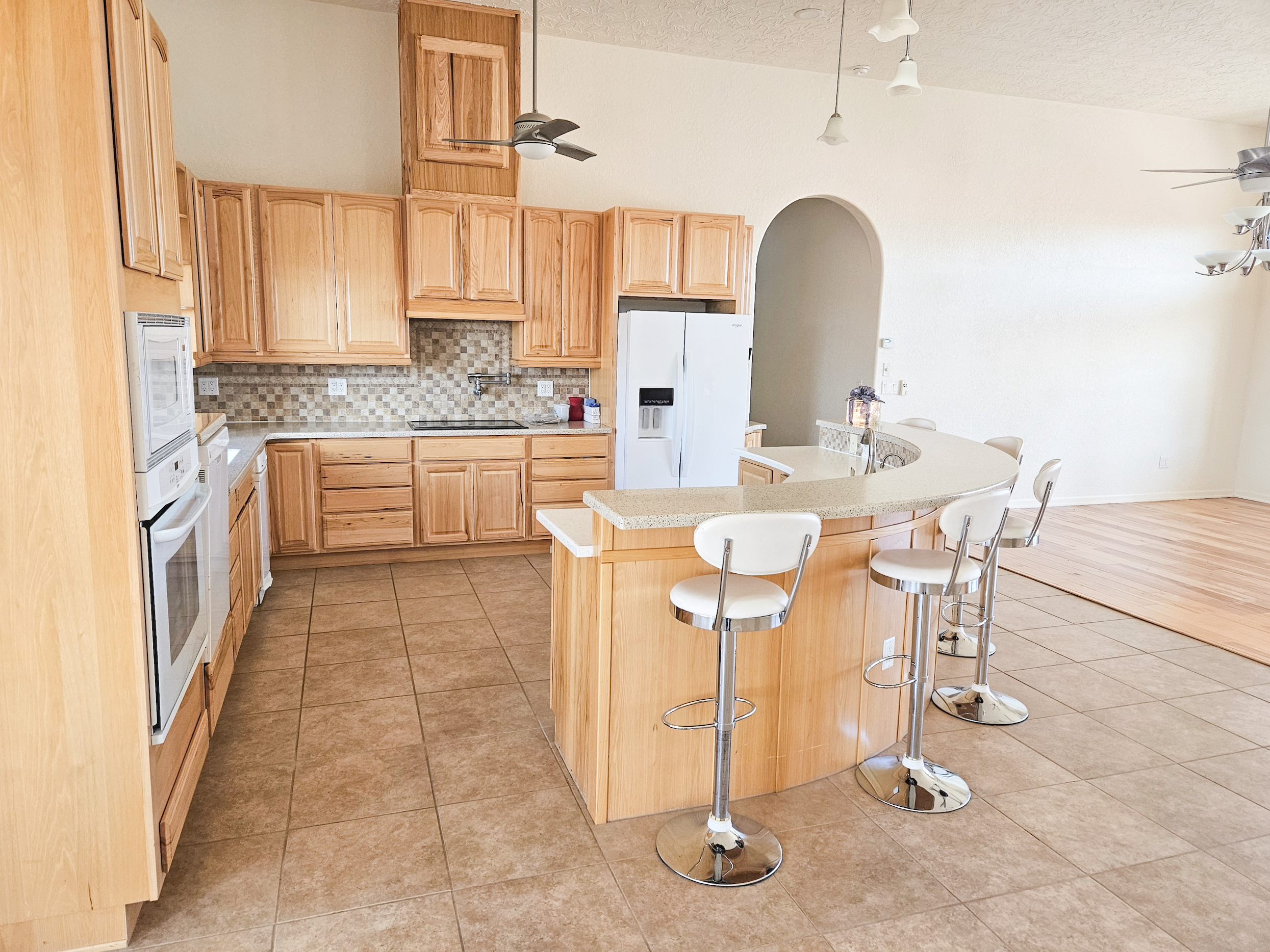 Belen, New Mexico, 87002, United States, 3 Bedrooms Bedrooms, ,3 BathroomsBathrooms,Residential,For Sale,1973805