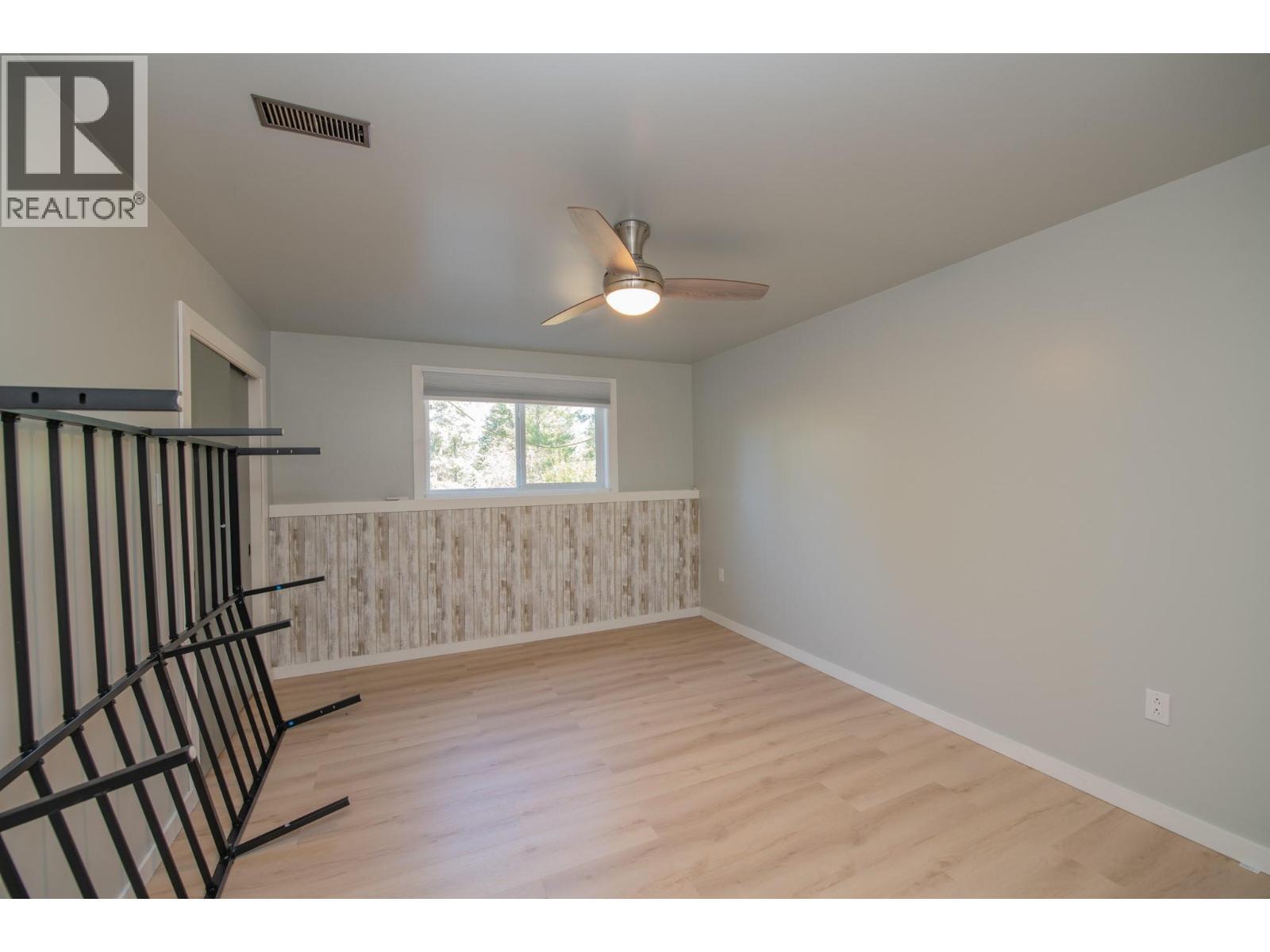 OYAMA, British Columbia, V4V 2C5, CA, 4 Bedrooms Bedrooms, ,2 BathroomsBathrooms,Residential,For Sale,1918800