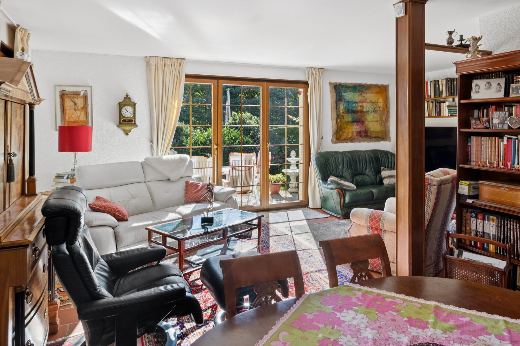  6-room family home on a spacious lot - 物件實景