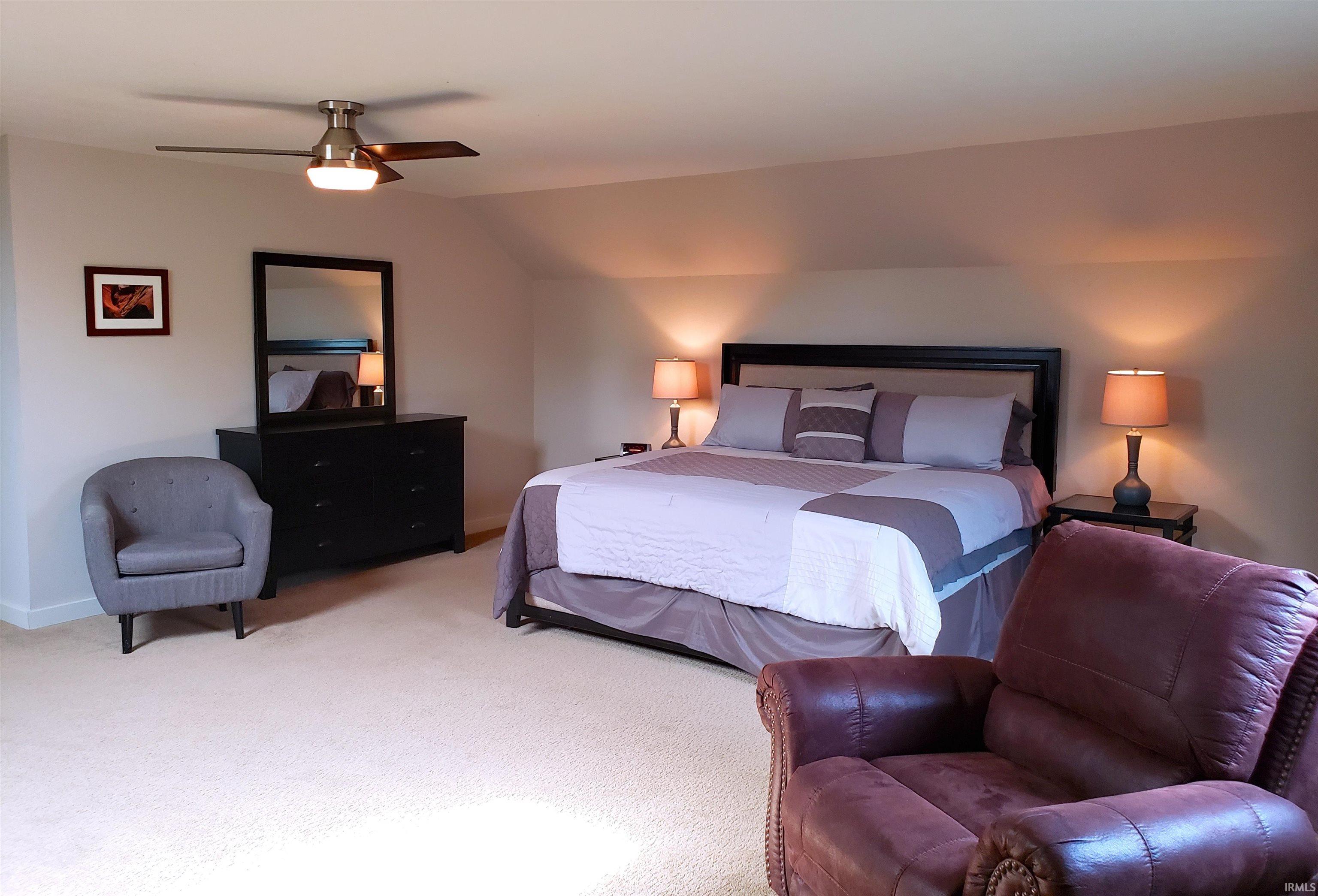 Bloomington, Indiana, 47408, United States, 2 Bedrooms Bedrooms, ,5 BathroomsBathrooms,Residential,For Sale,2009264