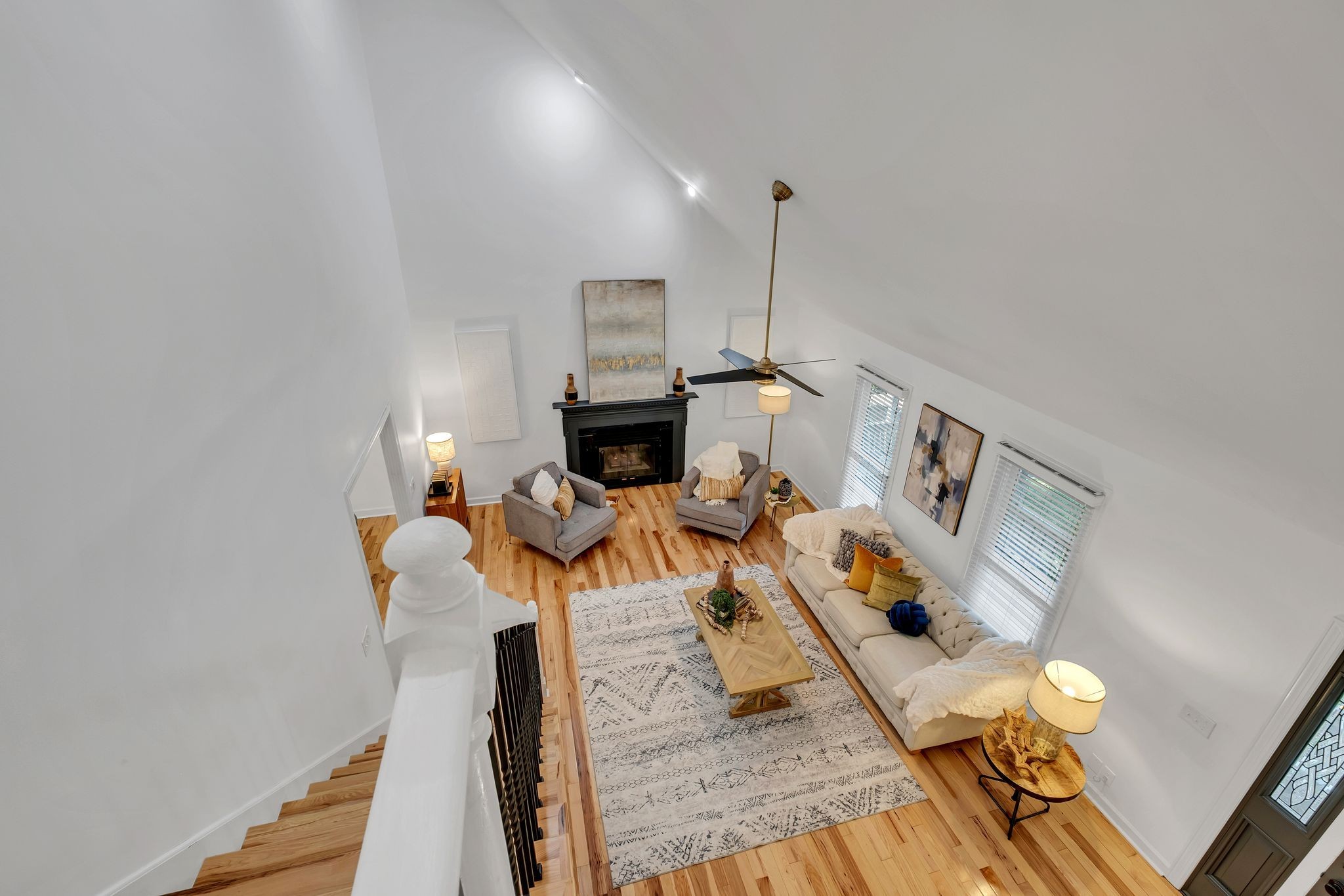  221 Adams Ct, Franklin, TN, 37064 - 物件實景