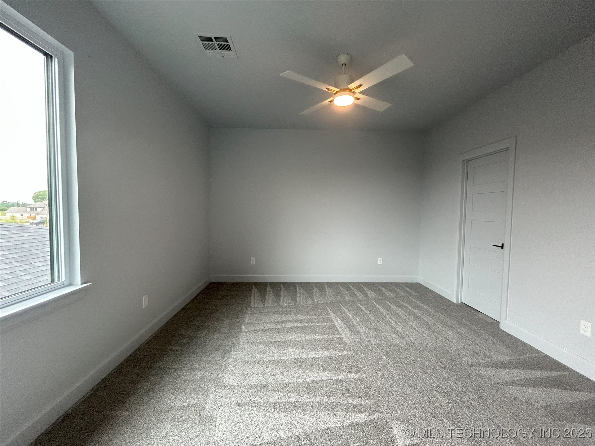 Bixby, Oklahoma, 74008, United States, 4 Bedrooms Bedrooms, ,3 BathroomsBathrooms,Residential,For Sale,1857992