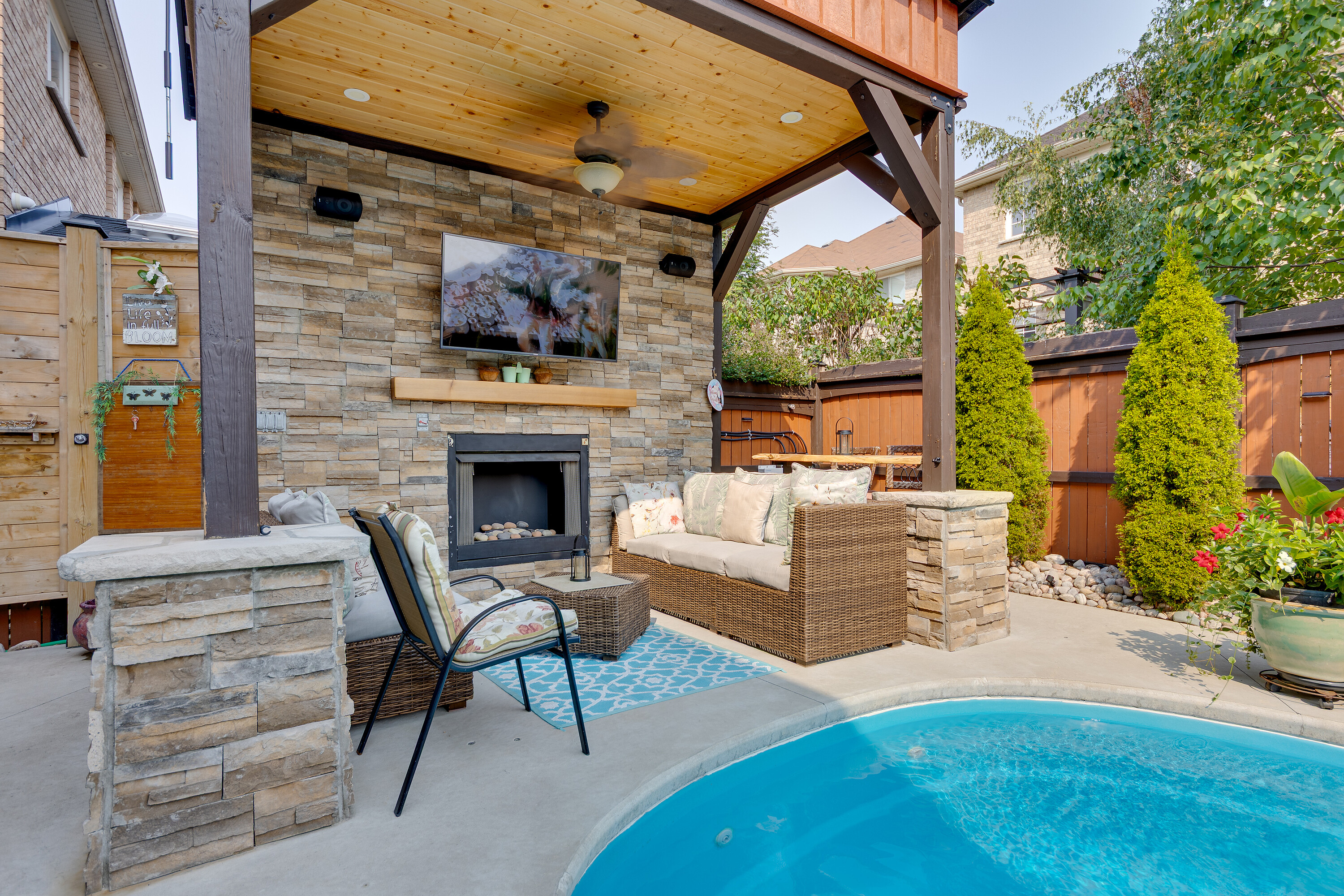  Meticulously Designed Home - 物件實景