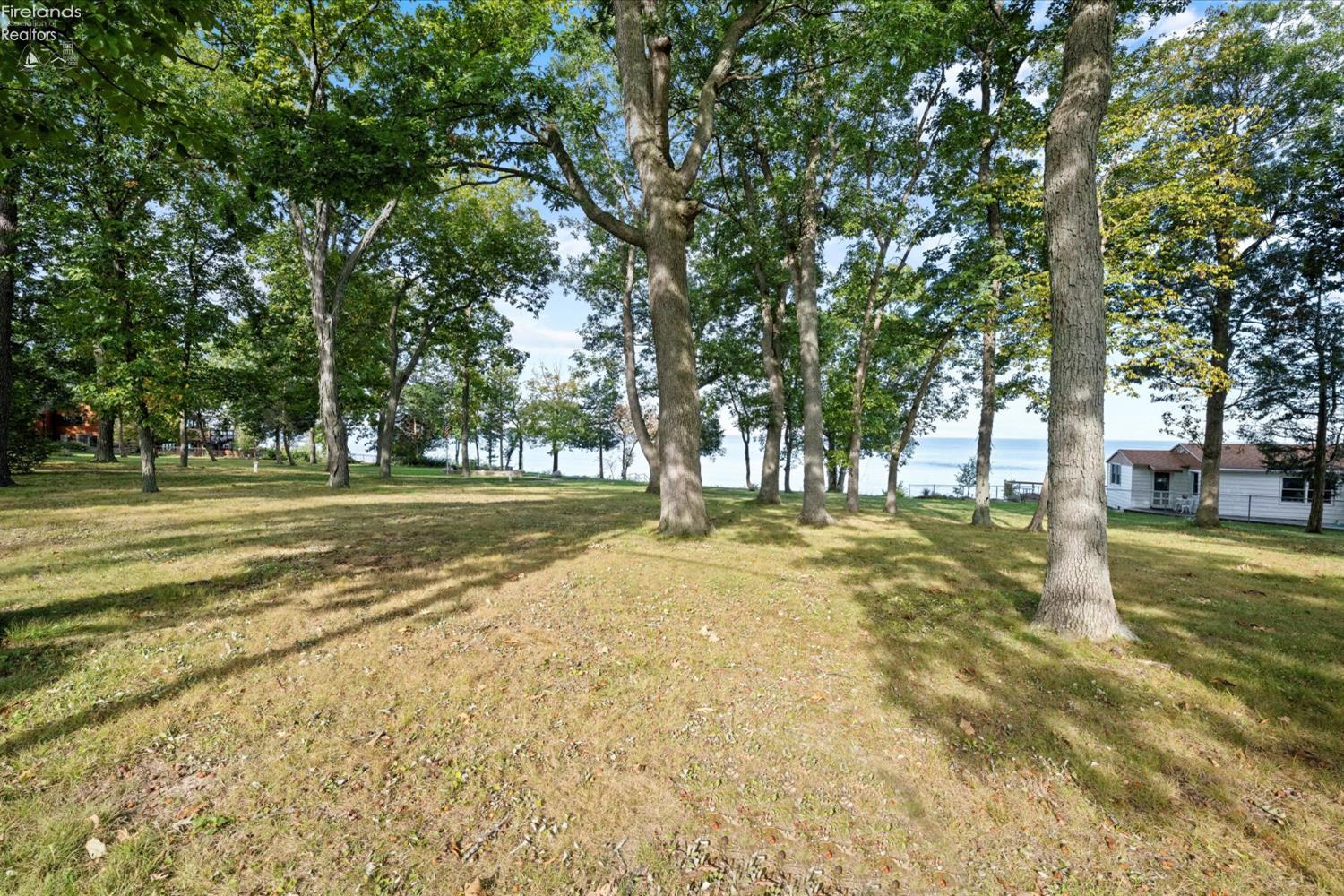 Port Clinton, Ohio, 43452, United States, 3 Bedrooms Bedrooms, ,3 BathroomsBathrooms,Residential,For Sale,1983148