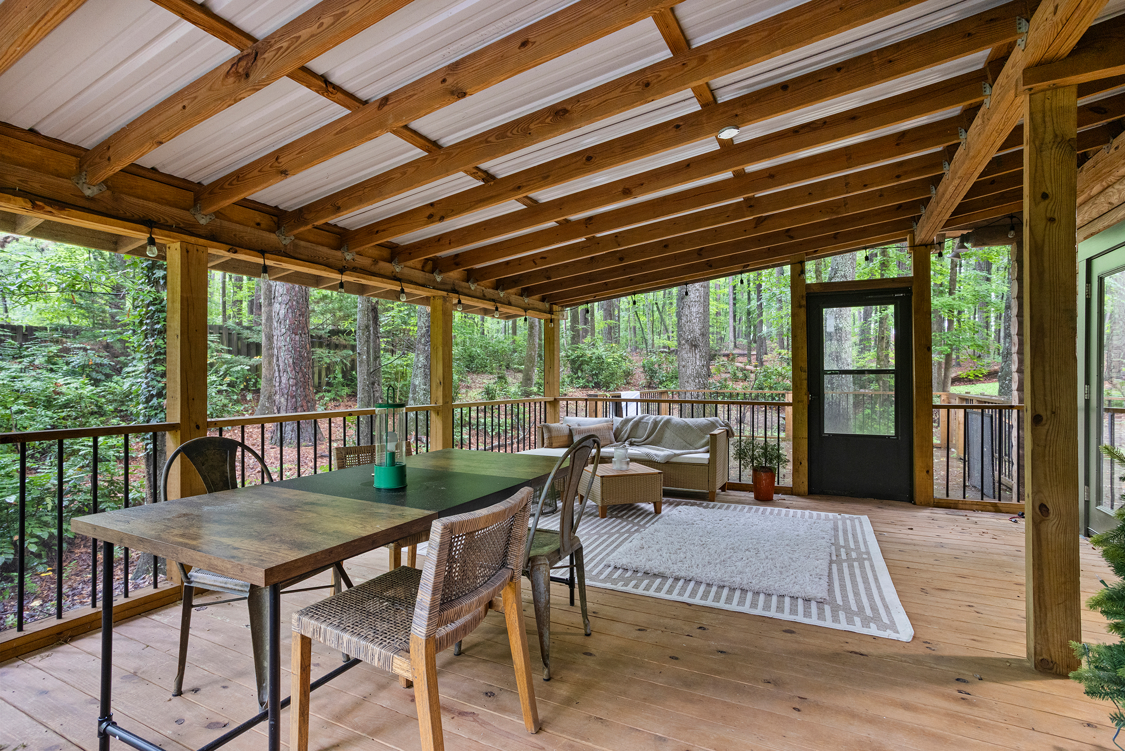  Charming, Private Cabin Overlooking Lake Coweta - 物件實景