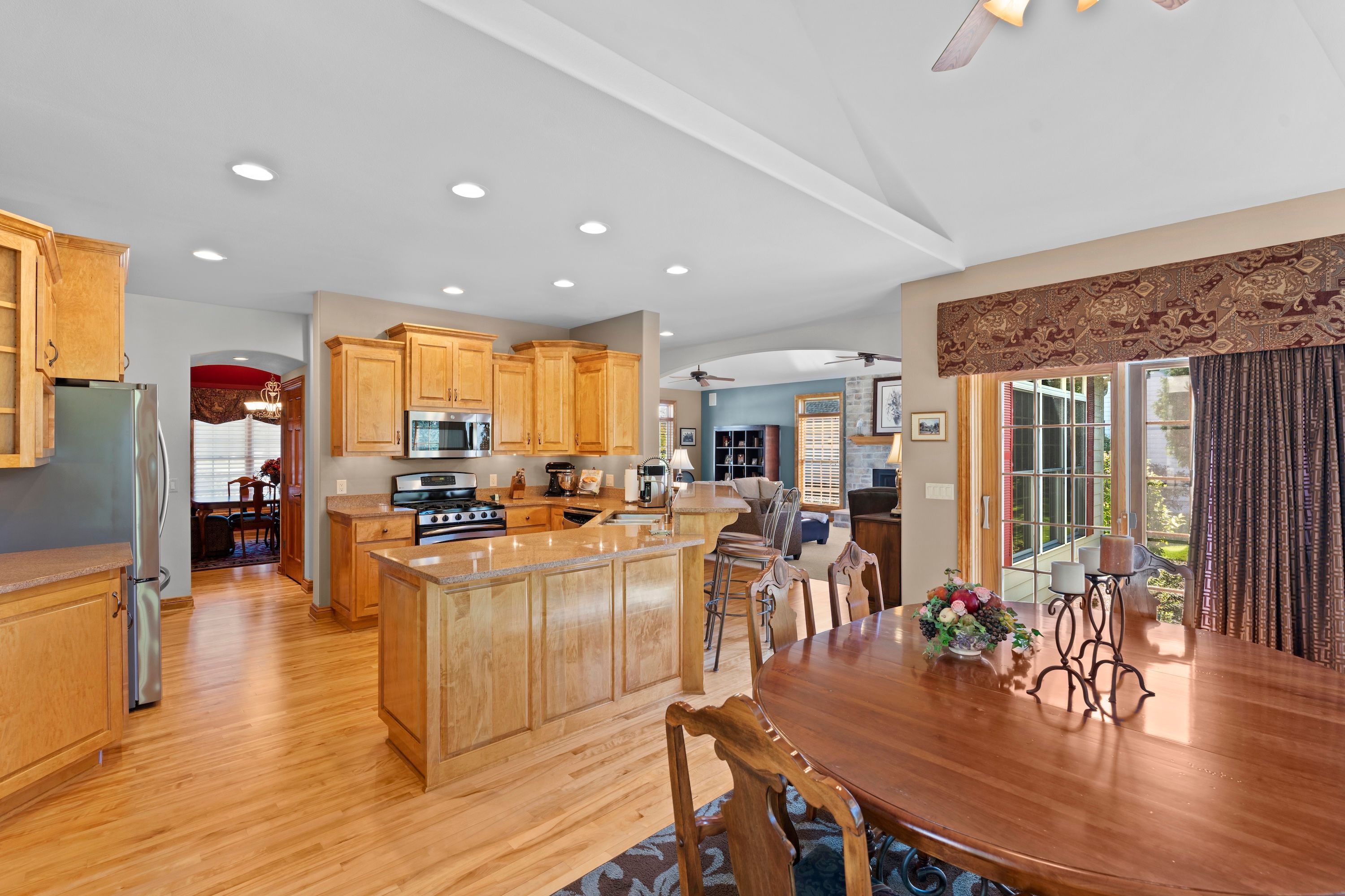  Refined Elegance in Eastlake Village at Pabst Farms - 物件實景