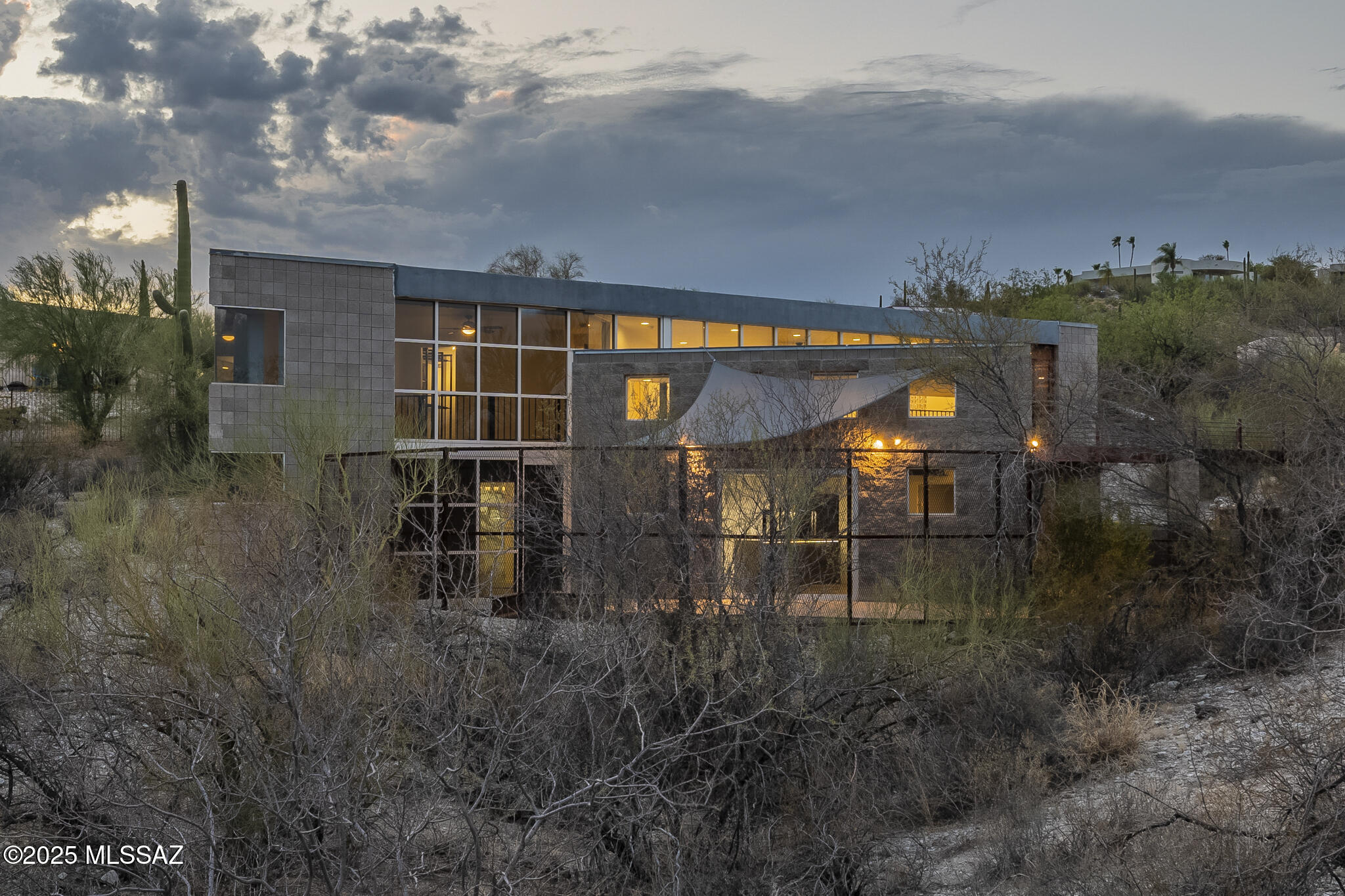 Tucson, Arizona, 85750, United States, 4 Bedrooms Bedrooms, ,3 BathroomsBathrooms,Residential,For Sale,1883244