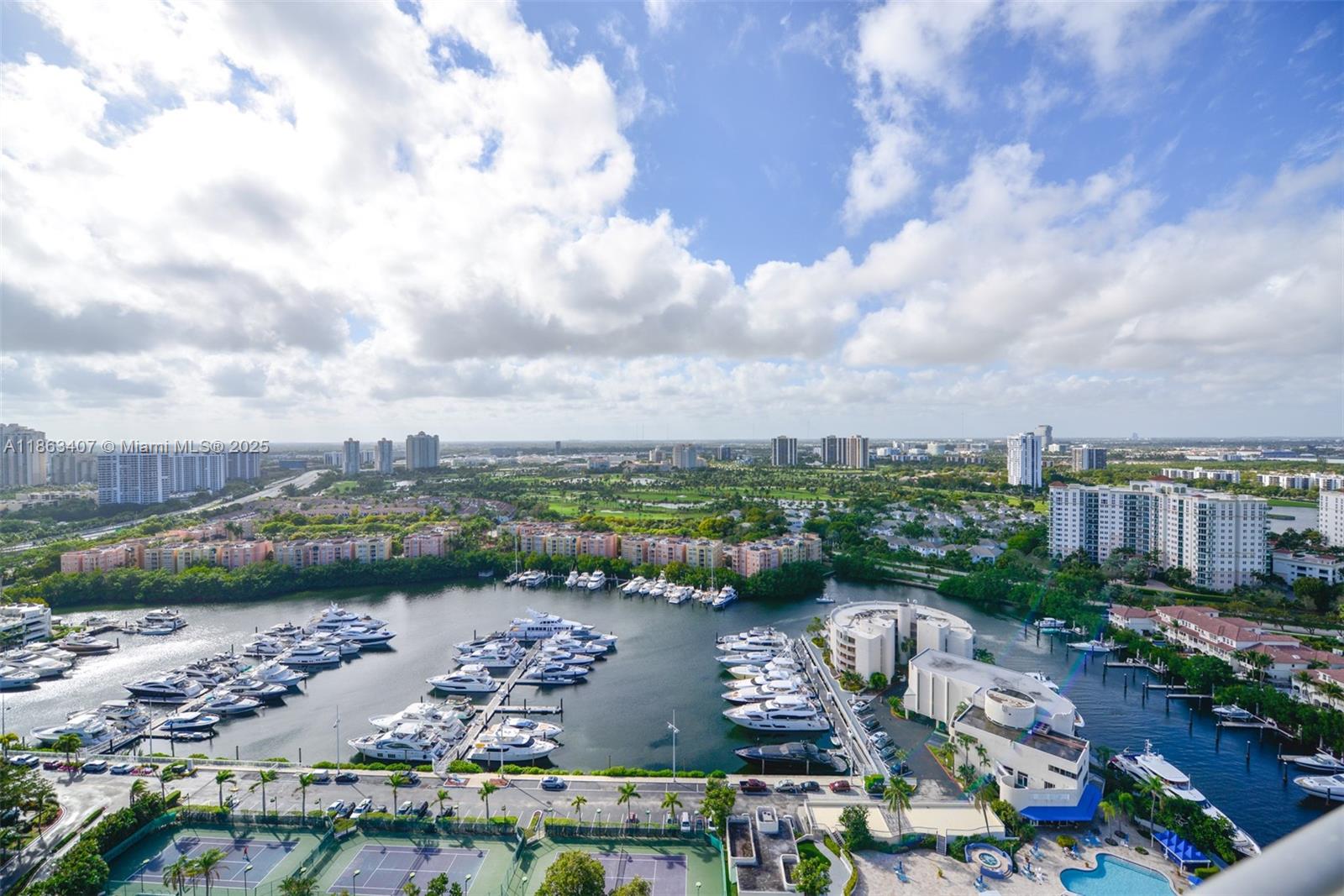 Aventura, Florida, 33180, United States, 2 Bedrooms Bedrooms, ,2 BathroomsBathrooms,Residential,For Sale,1926064