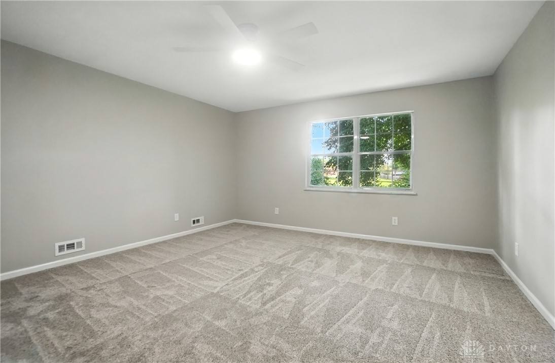 Kettering, Ohio, 45440, United States, 6 Bedrooms Bedrooms, ,3 BathroomsBathrooms,Residential,For Sale,1913800