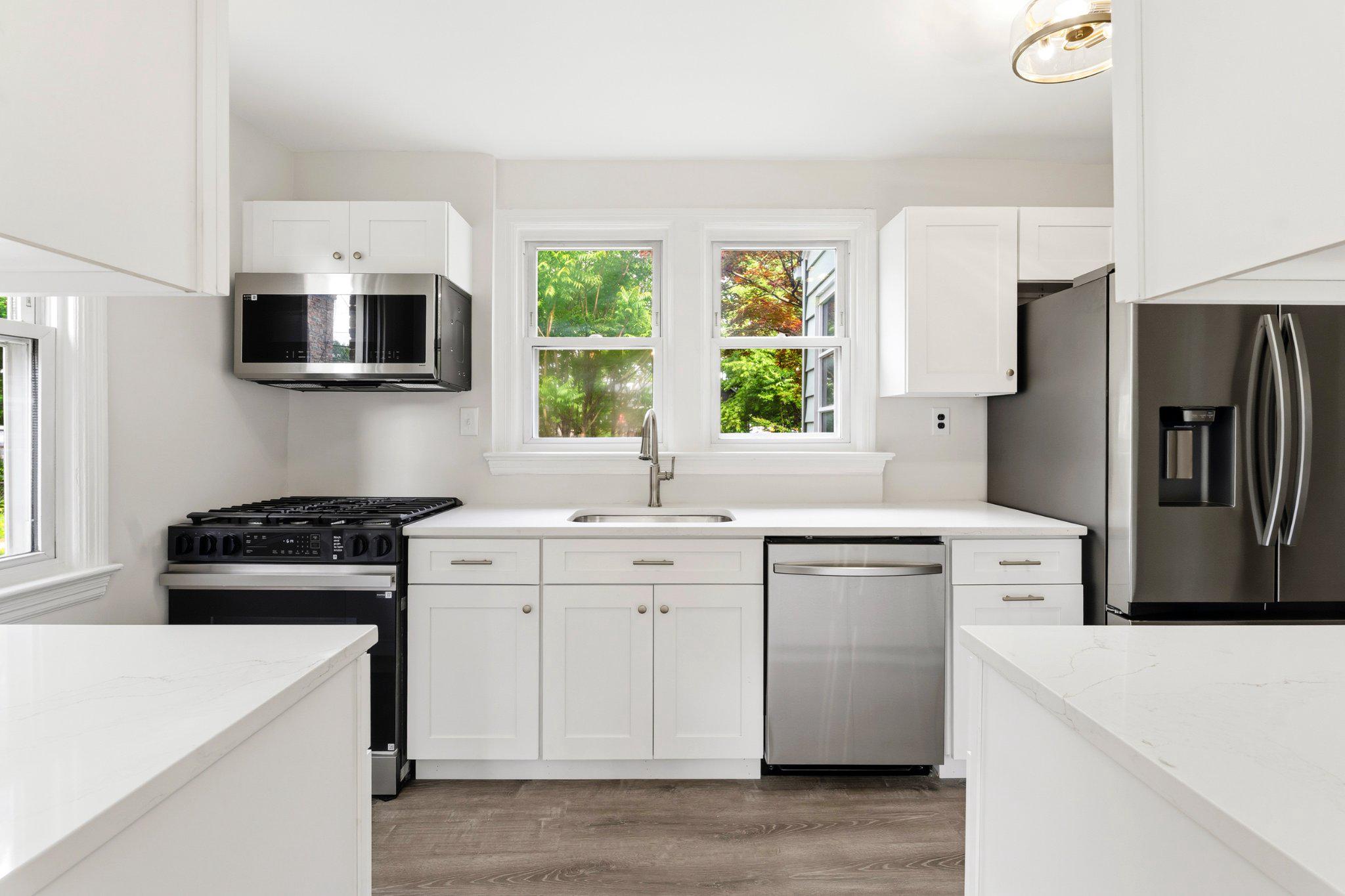 Washington, District of Columbia, 20019, United States, 3 Bedrooms Bedrooms, ,2 BathroomsBathrooms,Residential,For Sale,2048165