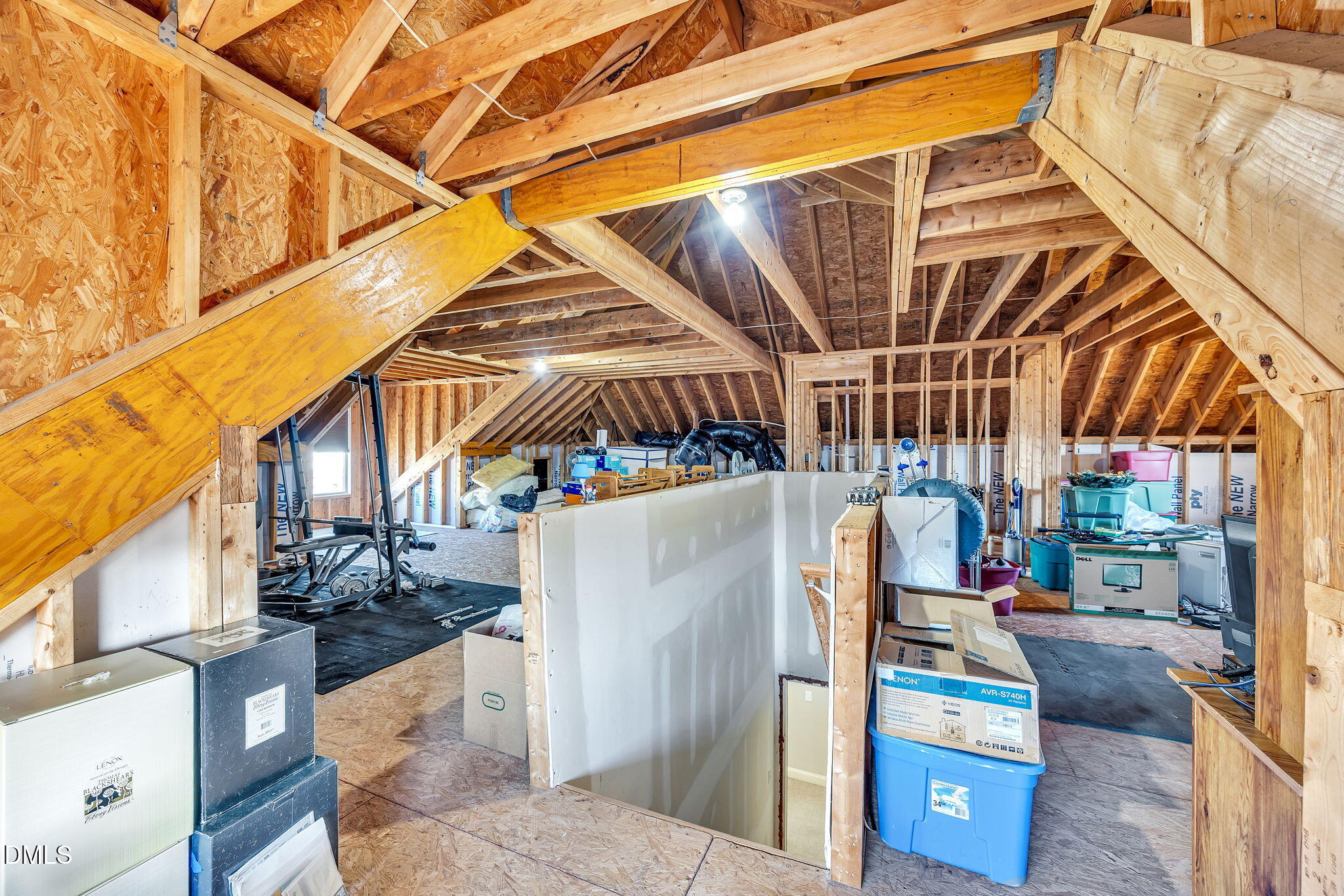 Rolesville, North Carolina, 27571, United States, 4 Bedrooms Bedrooms, ,4 BathroomsBathrooms,Residential,For Sale,2009095