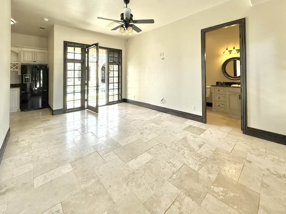 Carlsbad, New Mexico, 88220, United States, 4 Bedrooms Bedrooms, ,6 BathroomsBathrooms,Residential,For Sale,1974885