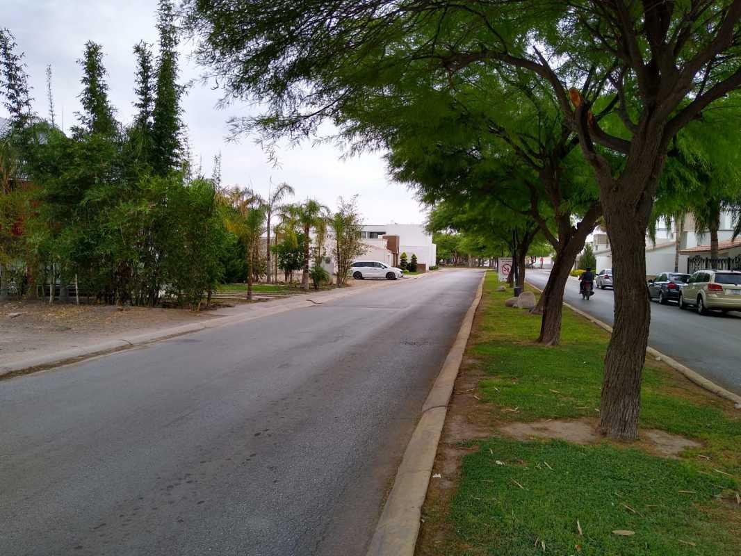 HACIENDA DEL ROSARIO, Torreón, Coahuila de Zaragoza, 27106, Mexico, 1 Bedroom Bedrooms, ,Residential,For Sale,HACIENDA DEL ROSARIO,1416545