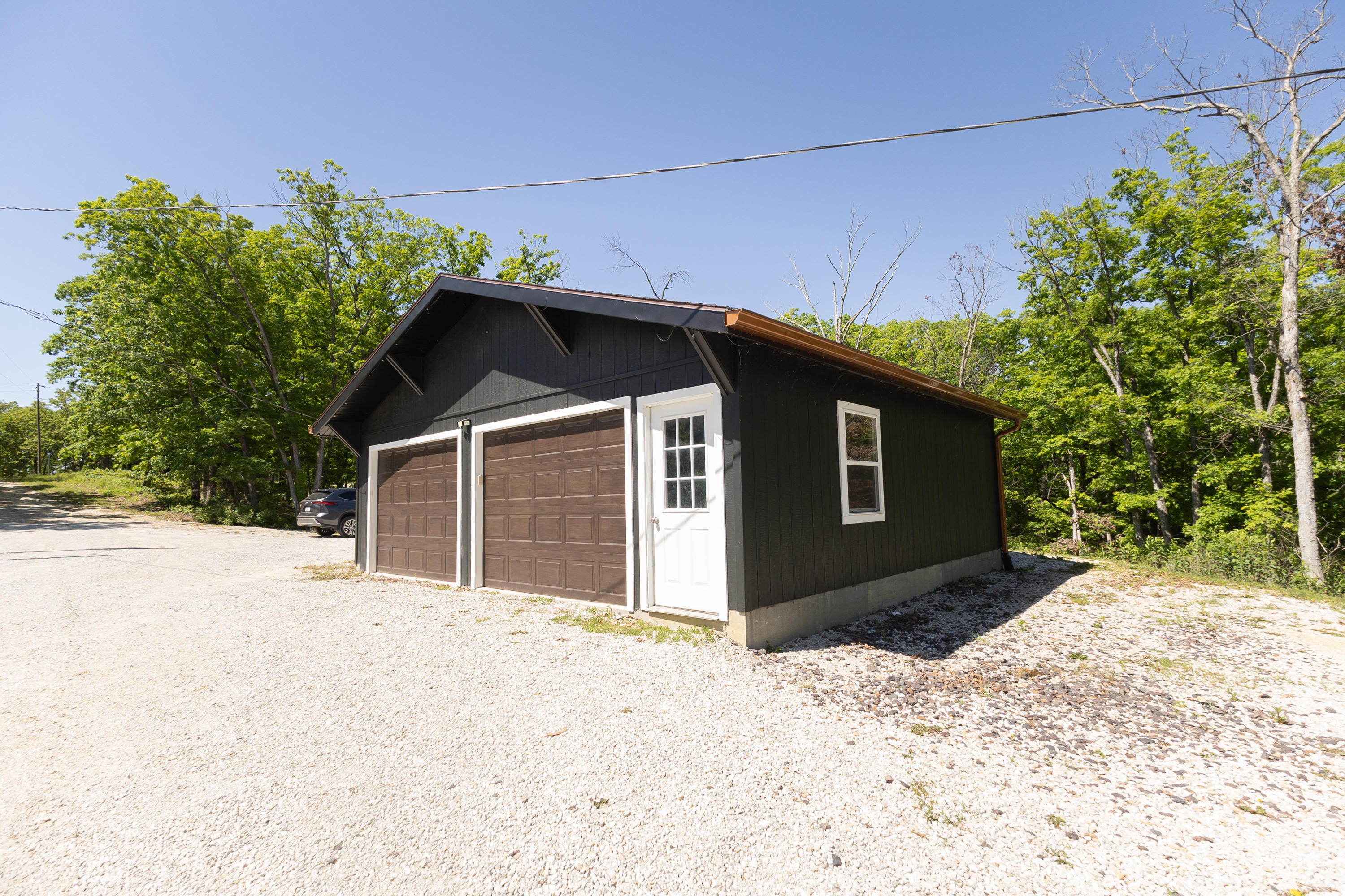 Keytesville, Missouri, 65261, United States, 4 Bedrooms Bedrooms, ,3 BathroomsBathrooms,Residential,For Sale,2048618