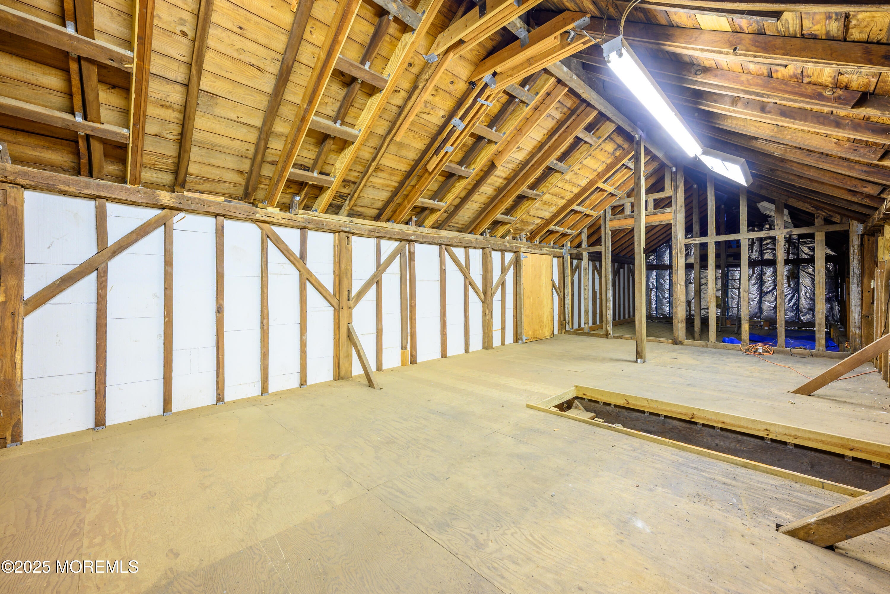 Marlboro, New Jersey, 07746, United States, 3 Bedrooms Bedrooms, ,3 BathroomsBathrooms,Residential,For Sale,1974582