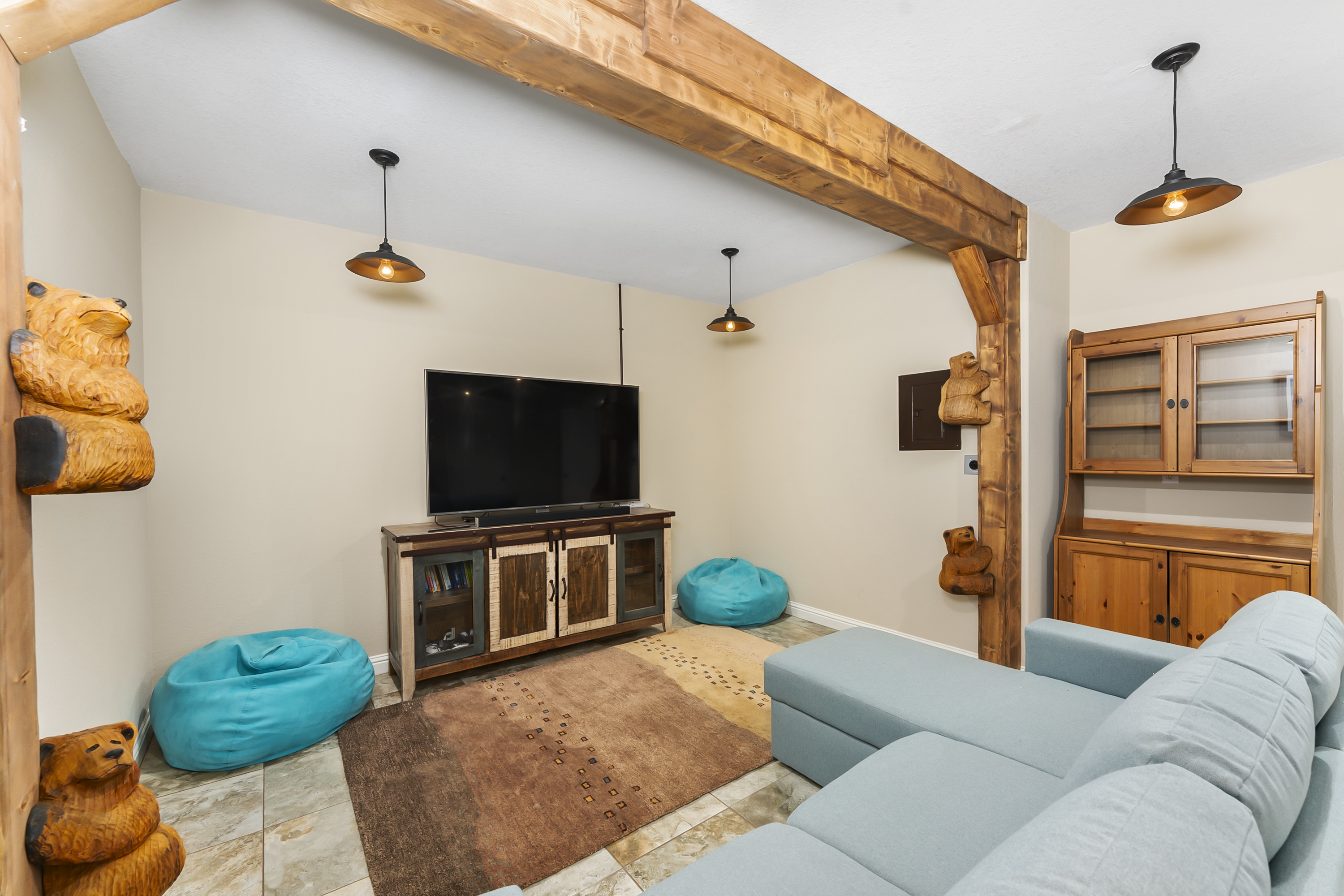  More Than a Mountain Home — A Lifestyle - 物件實景