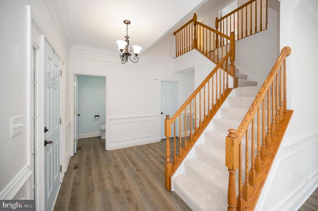 Bealeton, Virginia, 22712, United States, 6 Bedrooms Bedrooms, ,4 BathroomsBathrooms,Residential,For Sale,1916093
