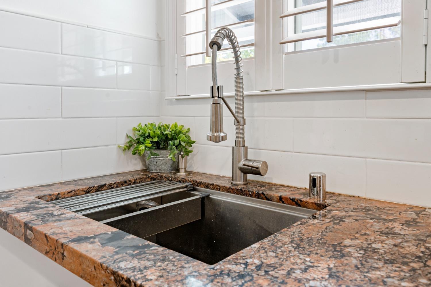 Orangevale, California, 95662, United States, 3 Bedrooms Bedrooms, ,1 BathroomBathrooms,Residential,For Sale,1975471