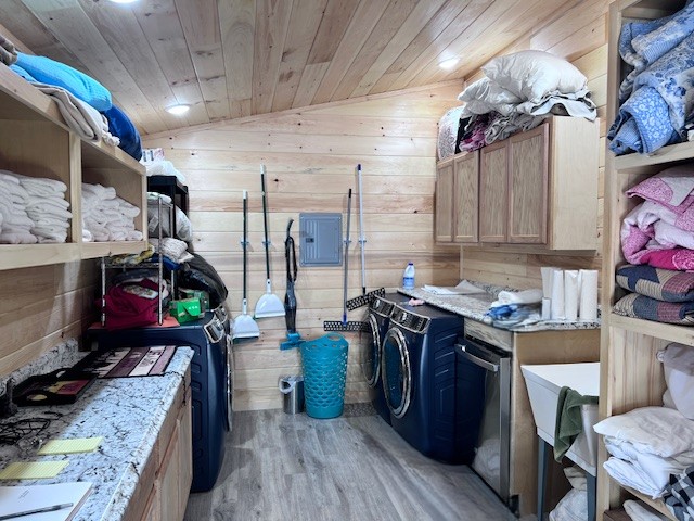 Mountain View, Arkansas, 72560, United States, 3 Bedrooms Bedrooms, ,2 BathroomsBathrooms,Residential,For Sale,1792514