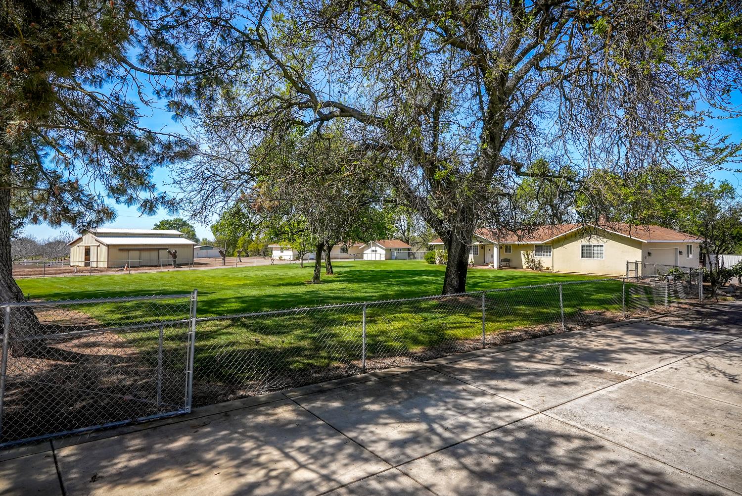 Linden, California, 952536, United States, 3 Bedrooms Bedrooms, ,2 BathroomsBathrooms,Residential,For Sale,2029919