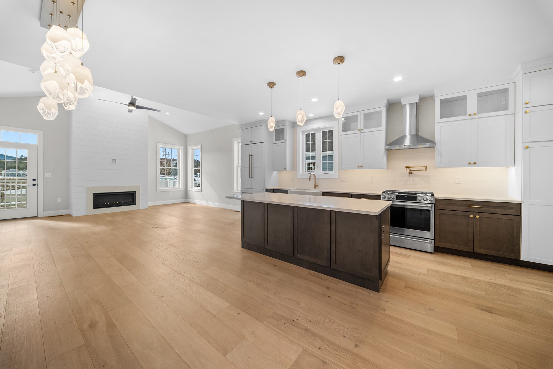  6 Benjamin Lane - 物件實景